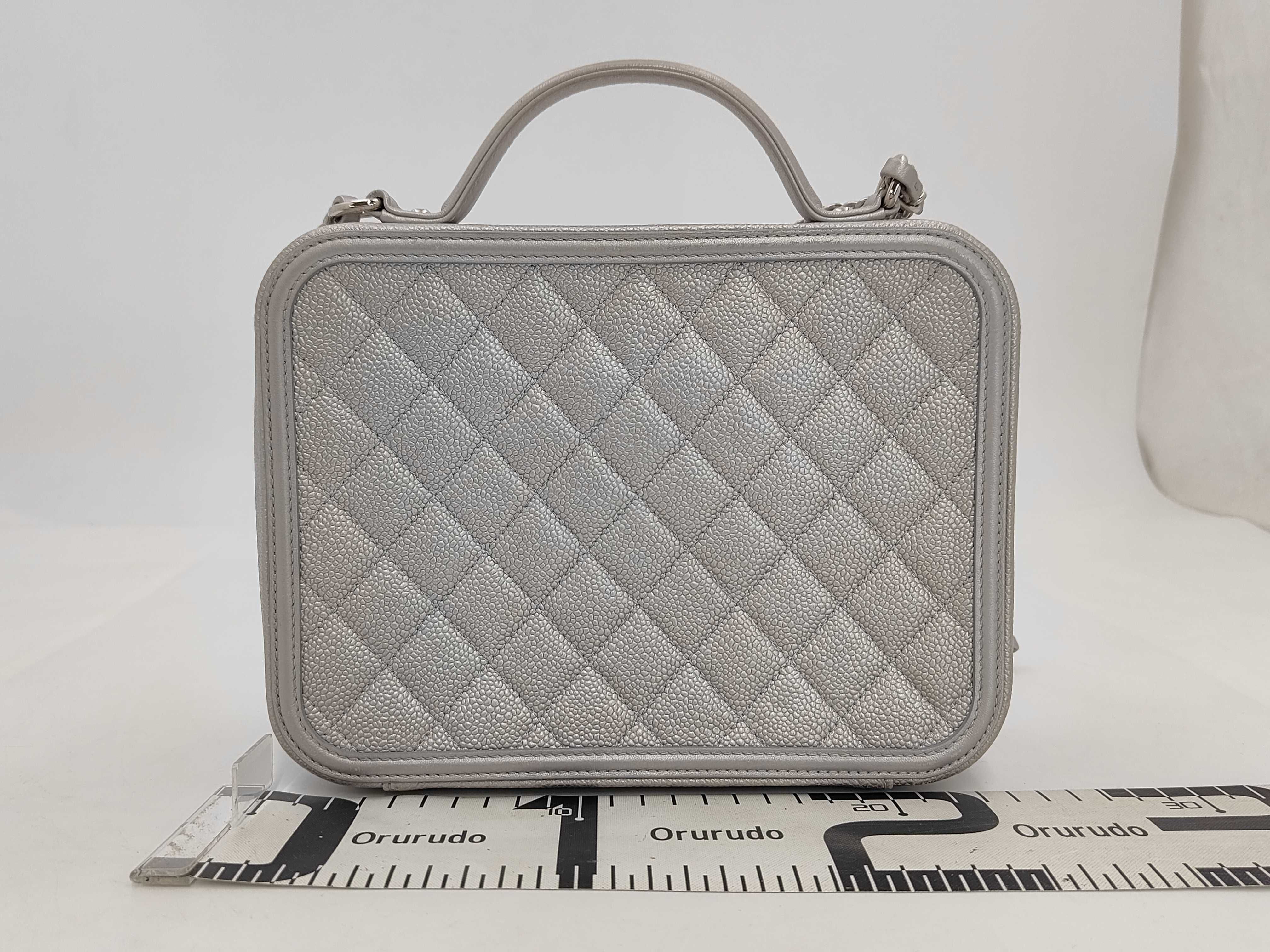 CC Filigree Caviar Skin 2-Way Shoulder Bag — view 2