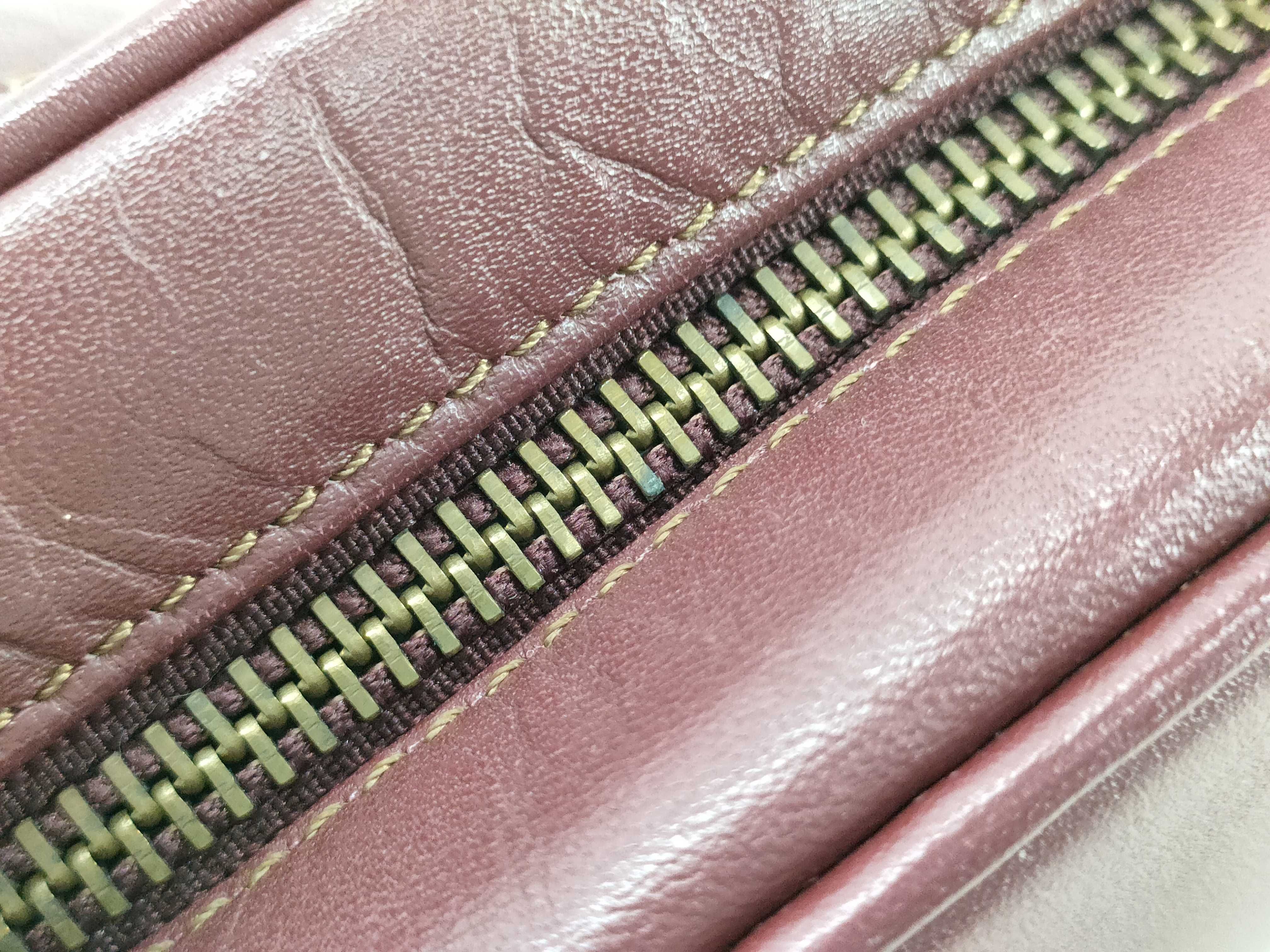 Must Leather Shoulder Bag — view 8