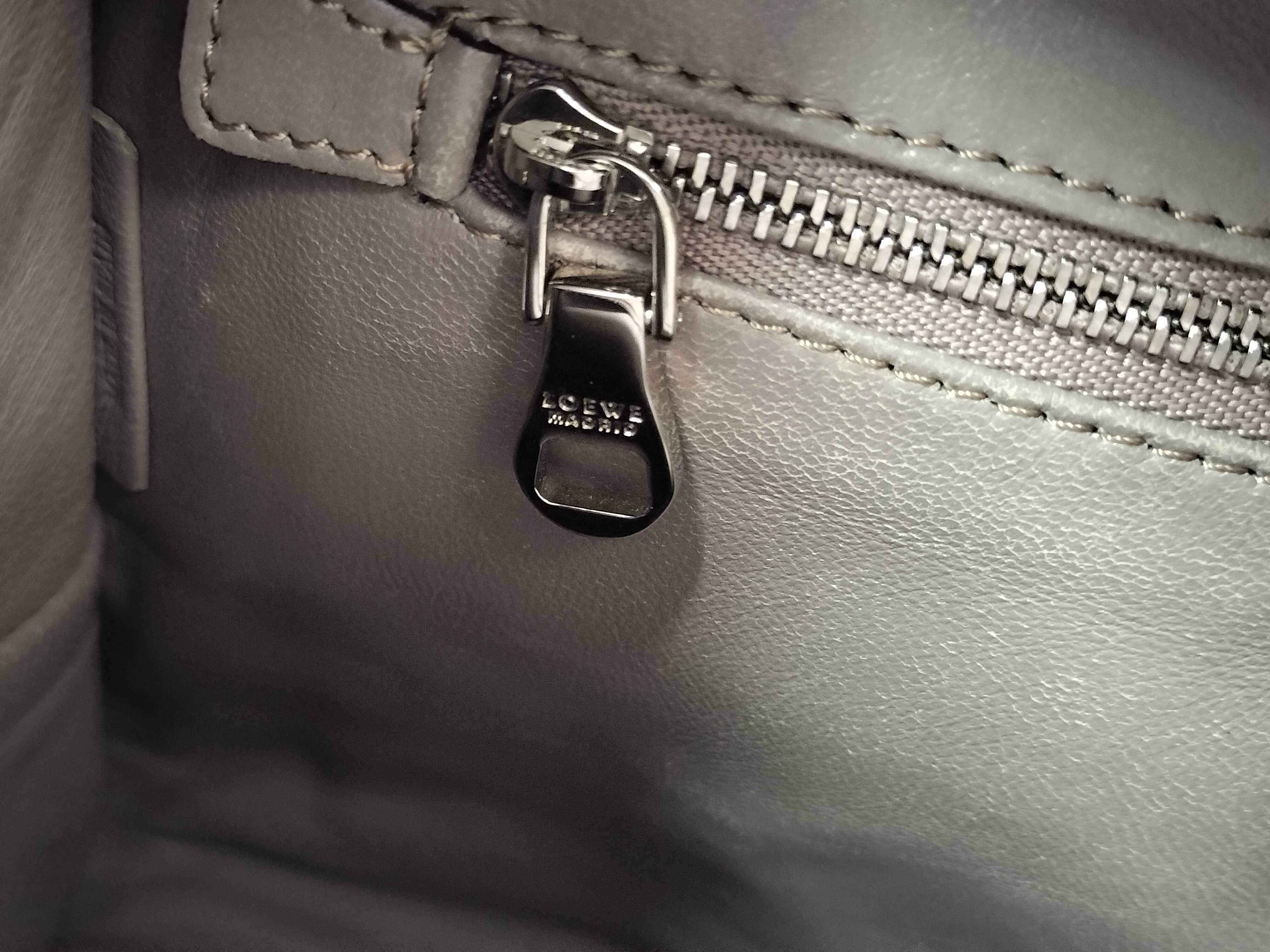 handbag — view 12