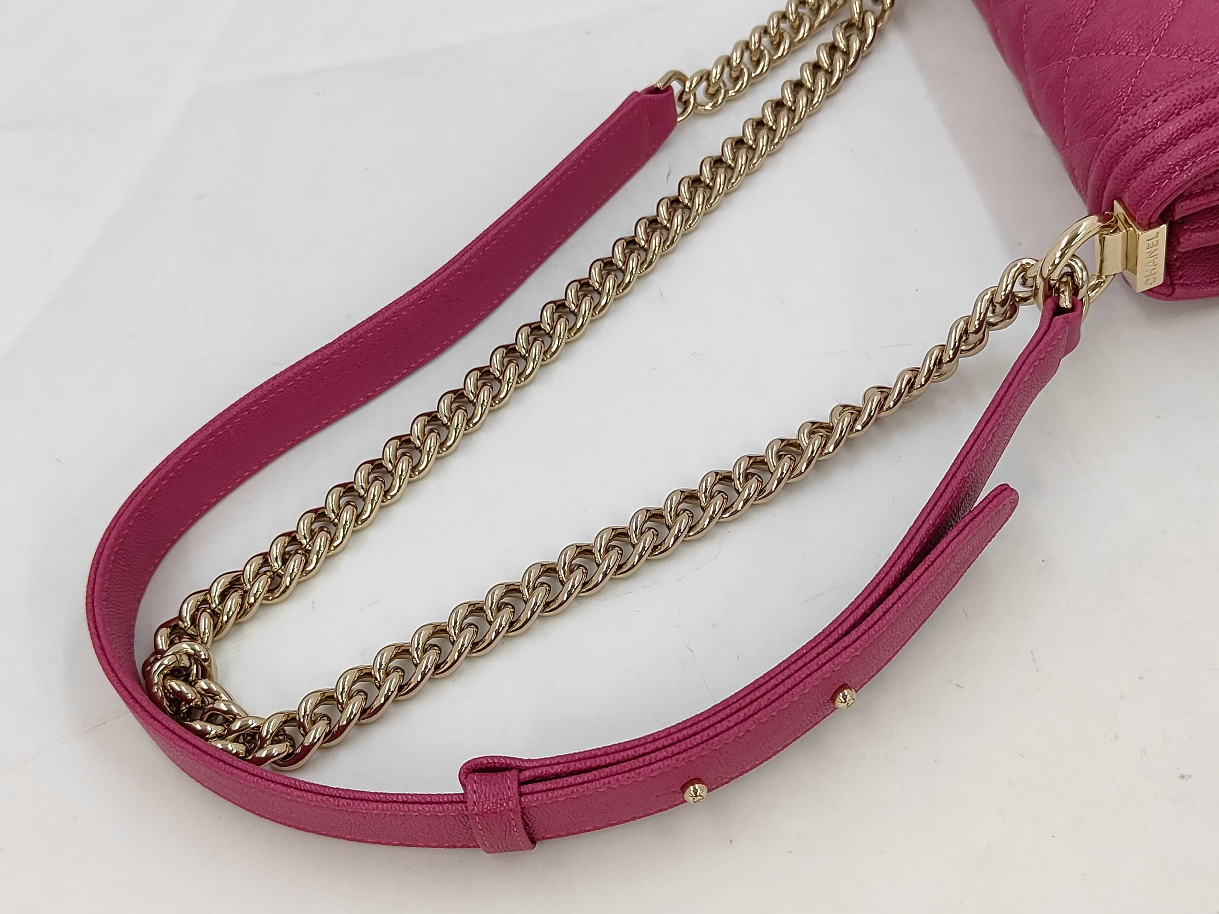 Boy Chanel Cavitation Leather Pink Shoulder Bag — view 5