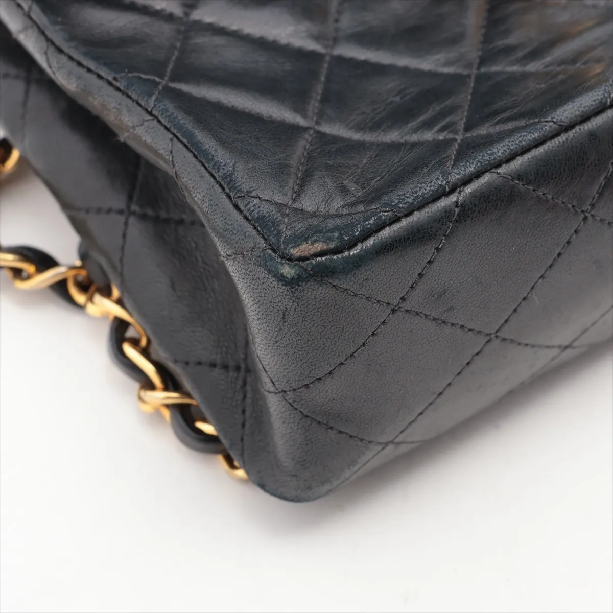 Mini Matelasse 17 Lambskin Single Flap Single Chain Bag Black Gold Hardware 2055851 2nd Series A01115 — view 13
