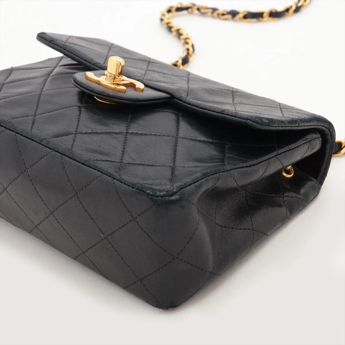 Mini Matelasse 17 Lambskin Single Flap Single Chain Bag Black Gold Hardware 2055851 2nd Series A01115 — view 4