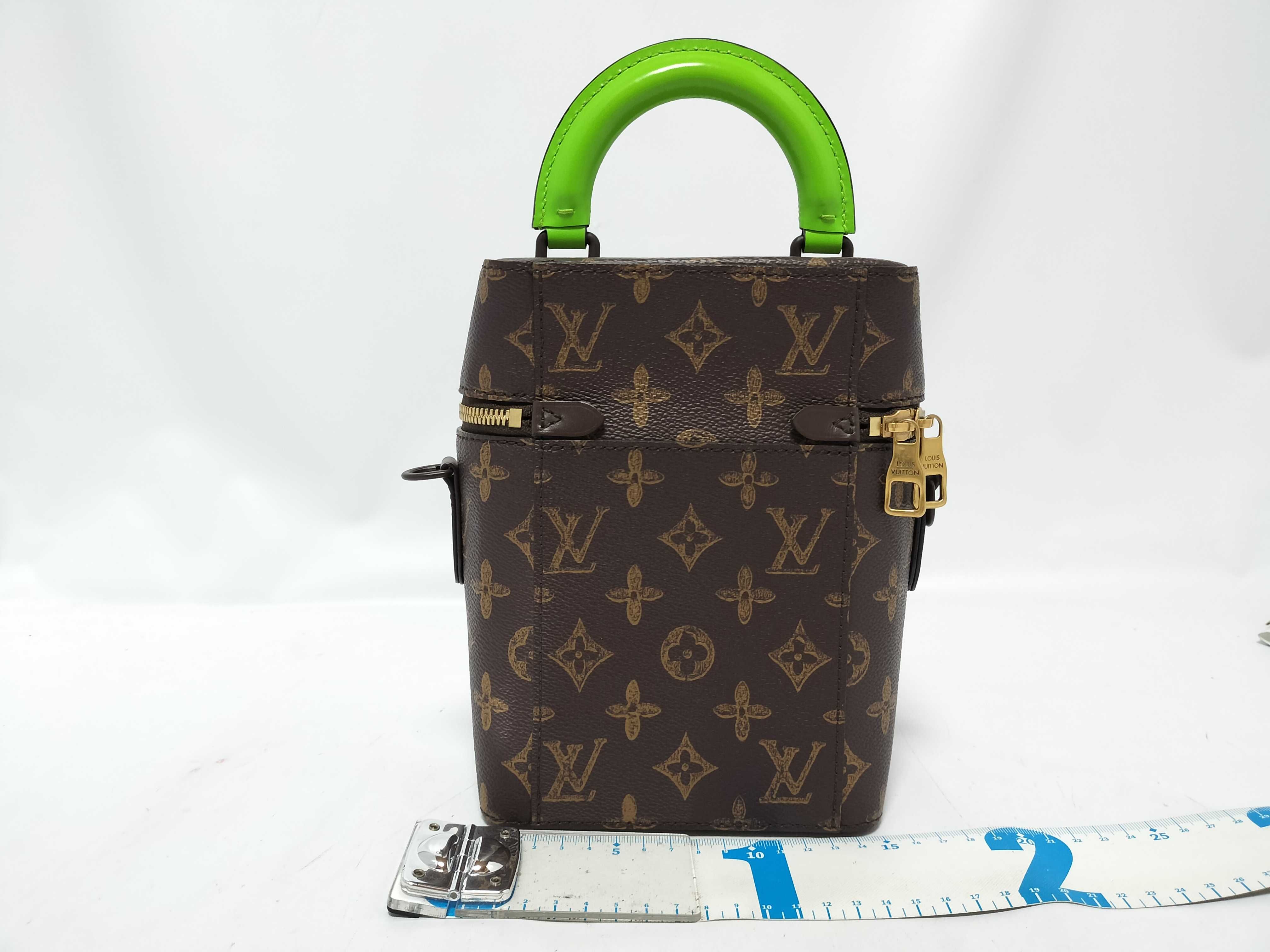 Vertical Box Trunk M59664 IC Handbag — view 2