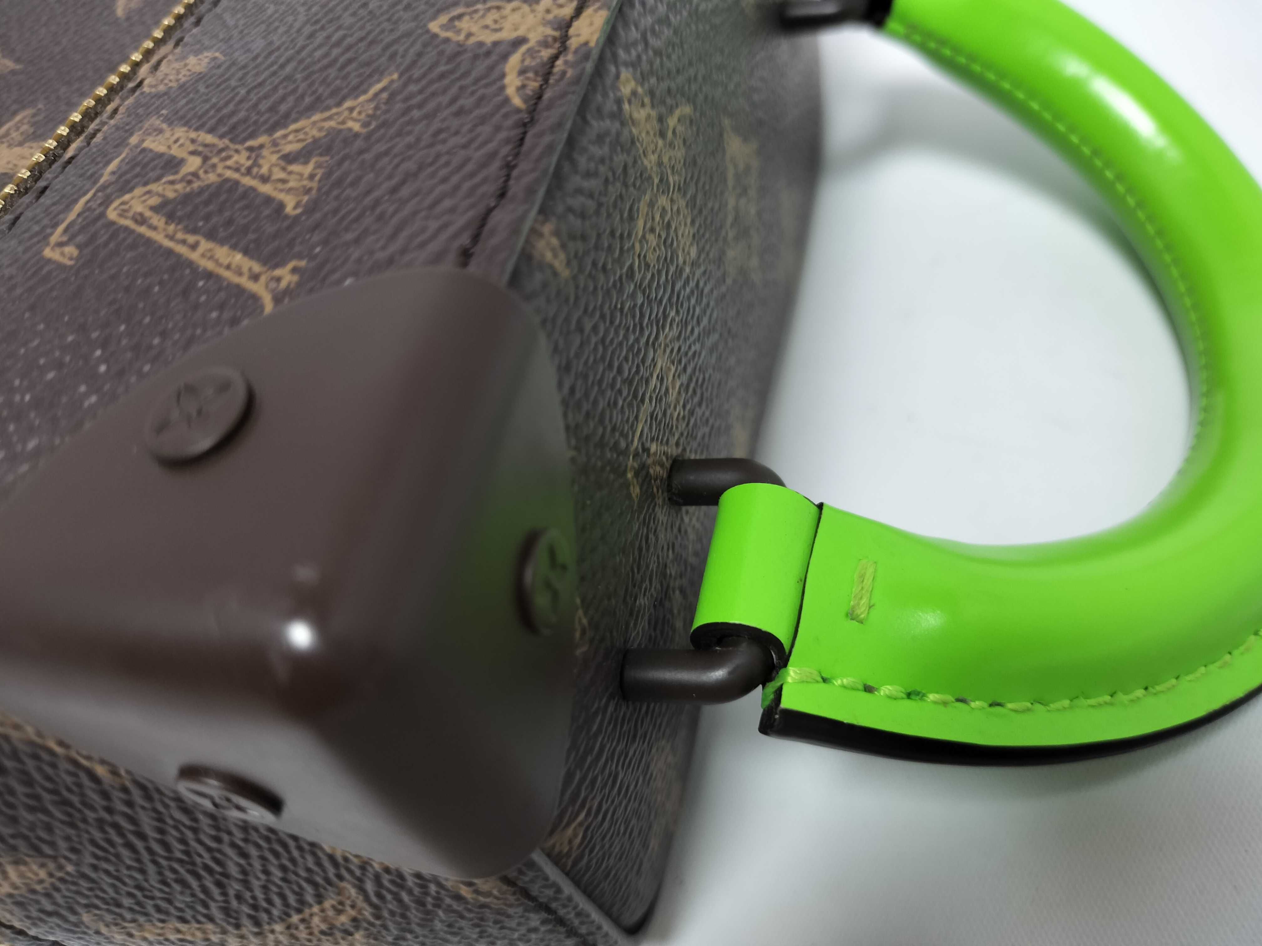 Vertical Box Trunk M59664 IC Handbag — view 5