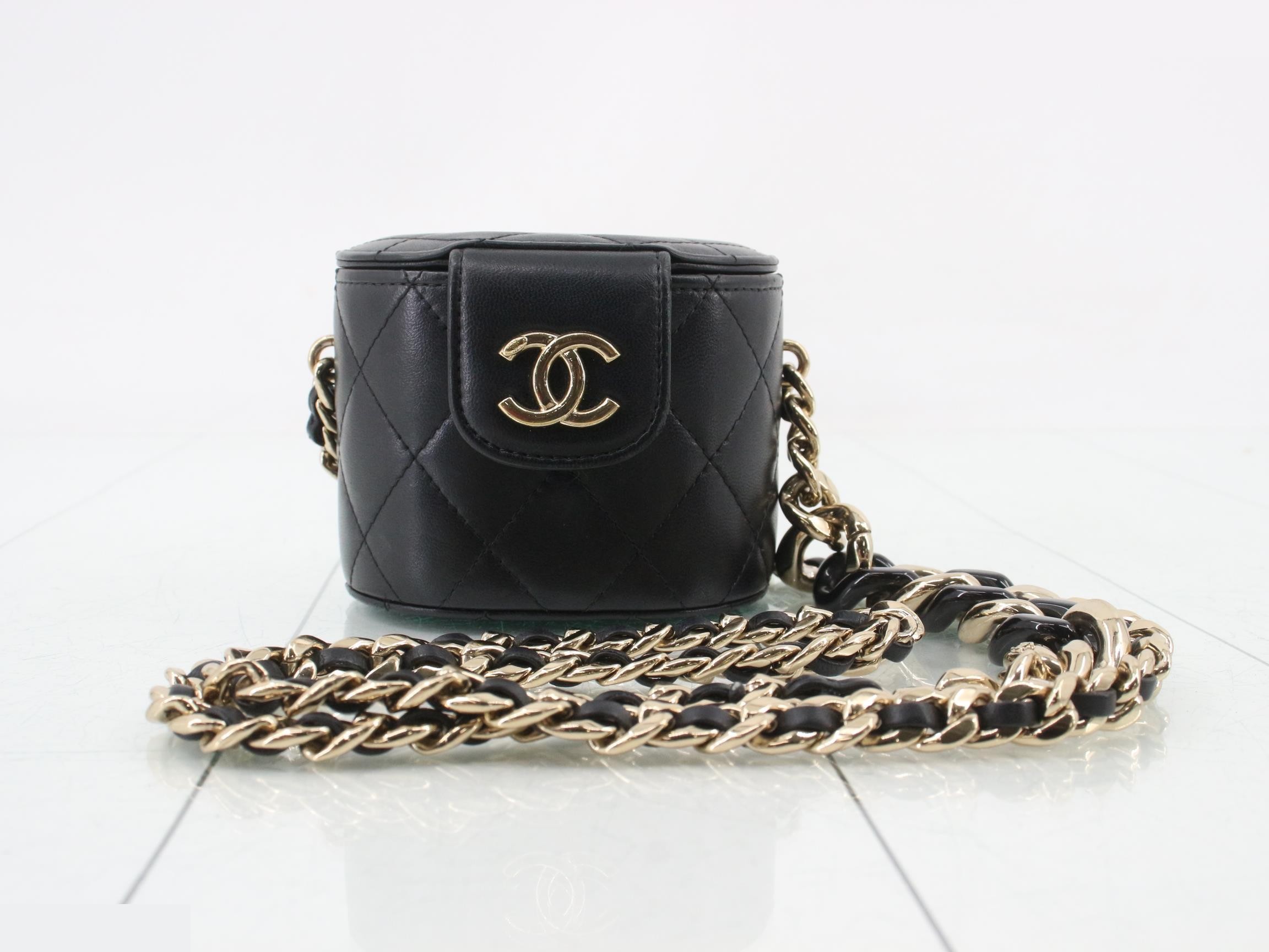 Leather Coco Mark Chain Shoulder Bag, Black
