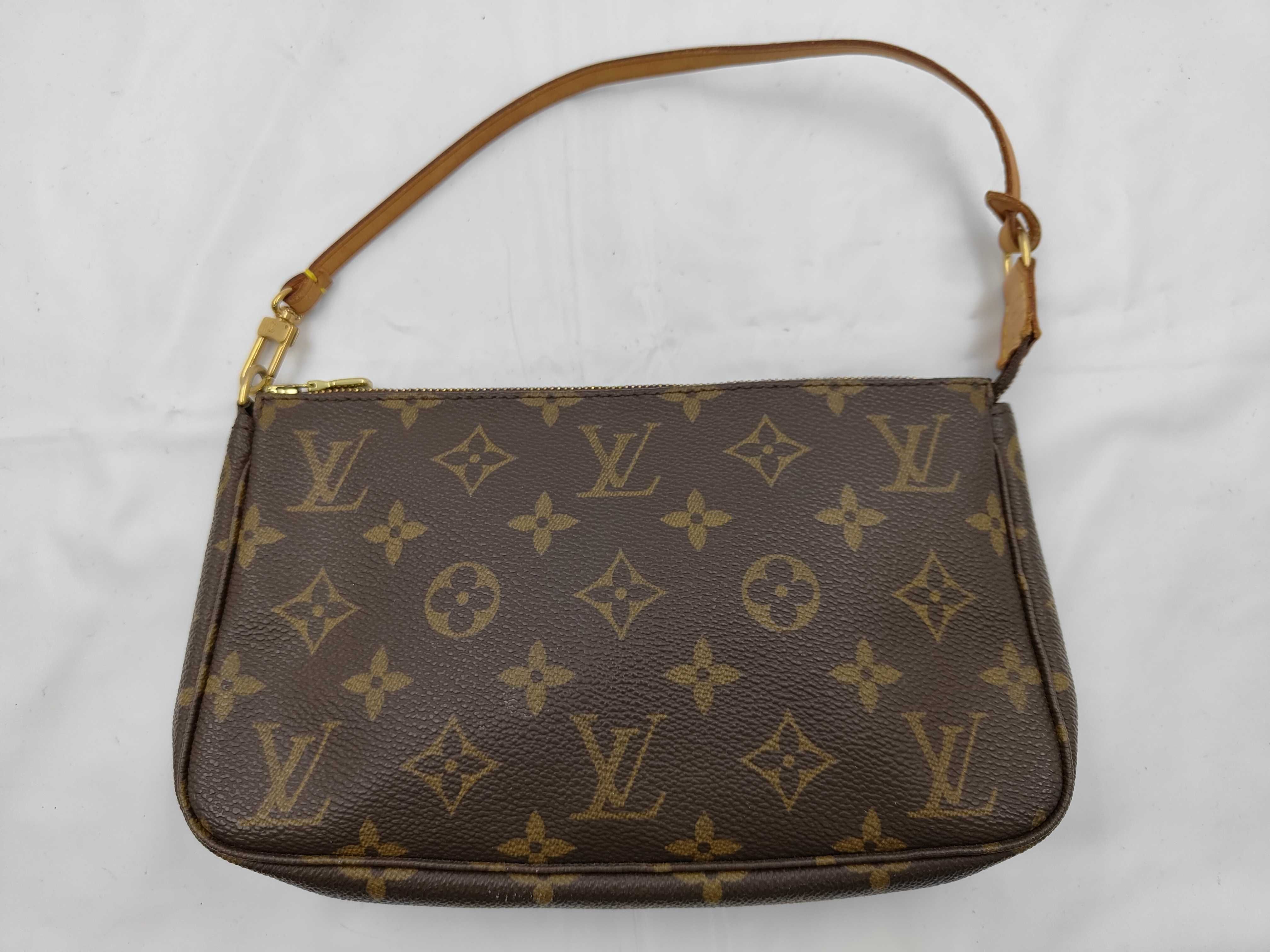 Monogram M51980 Pochette Accessoires Handbag