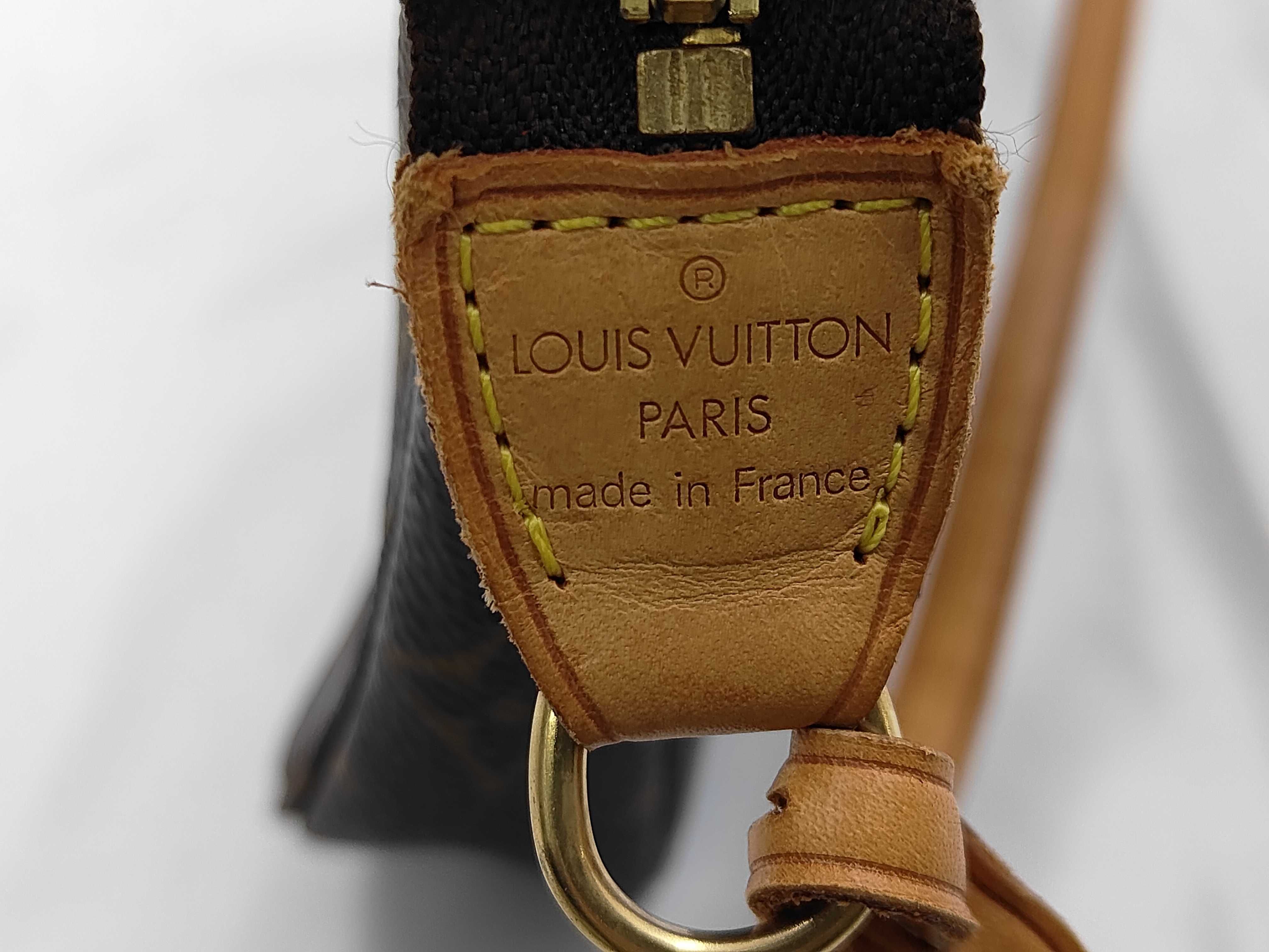 Monogram M51980 Pochette Accessoires Handbag — view 8