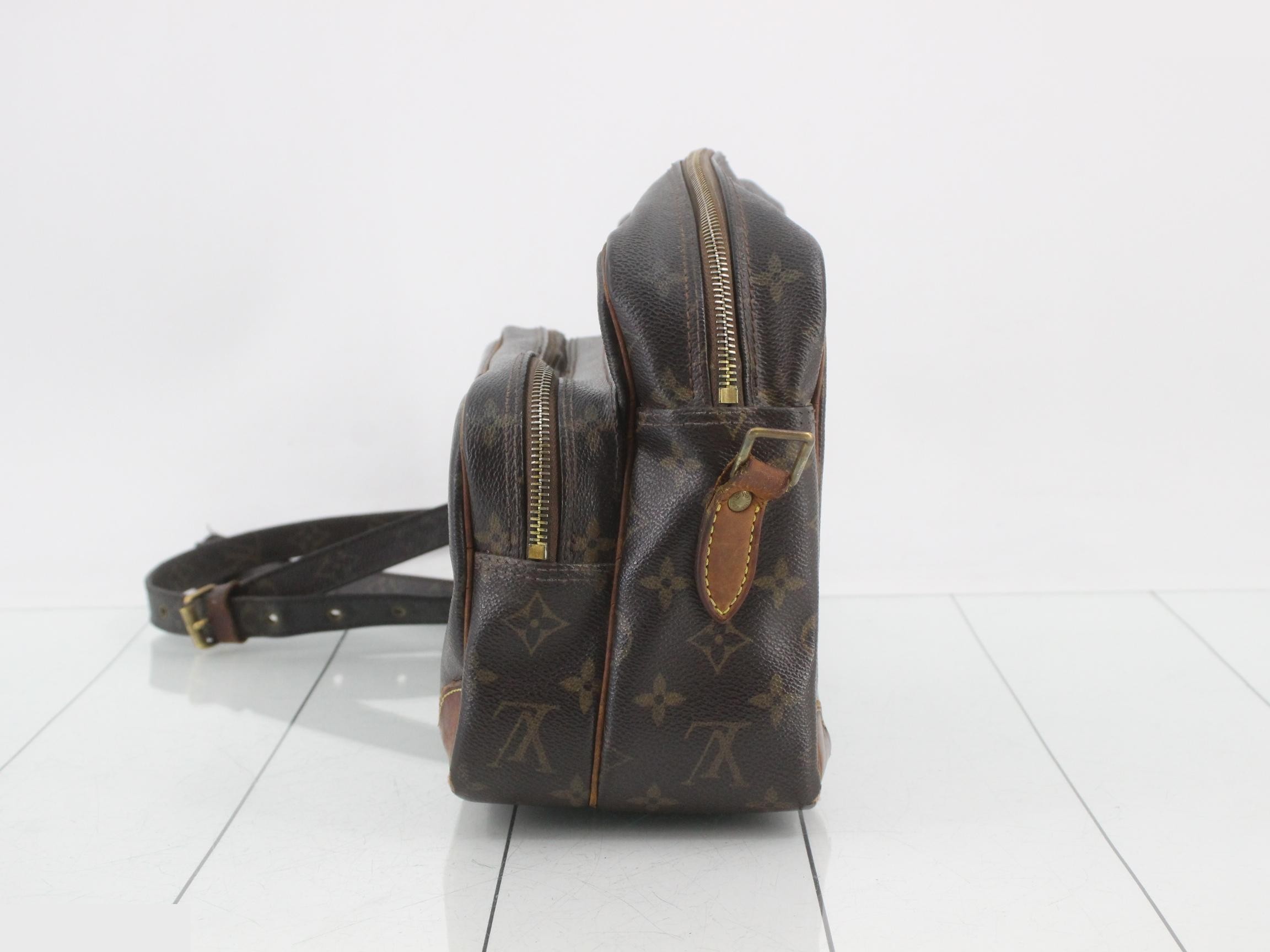 Nile M45244 *Handle damaged — view 3
