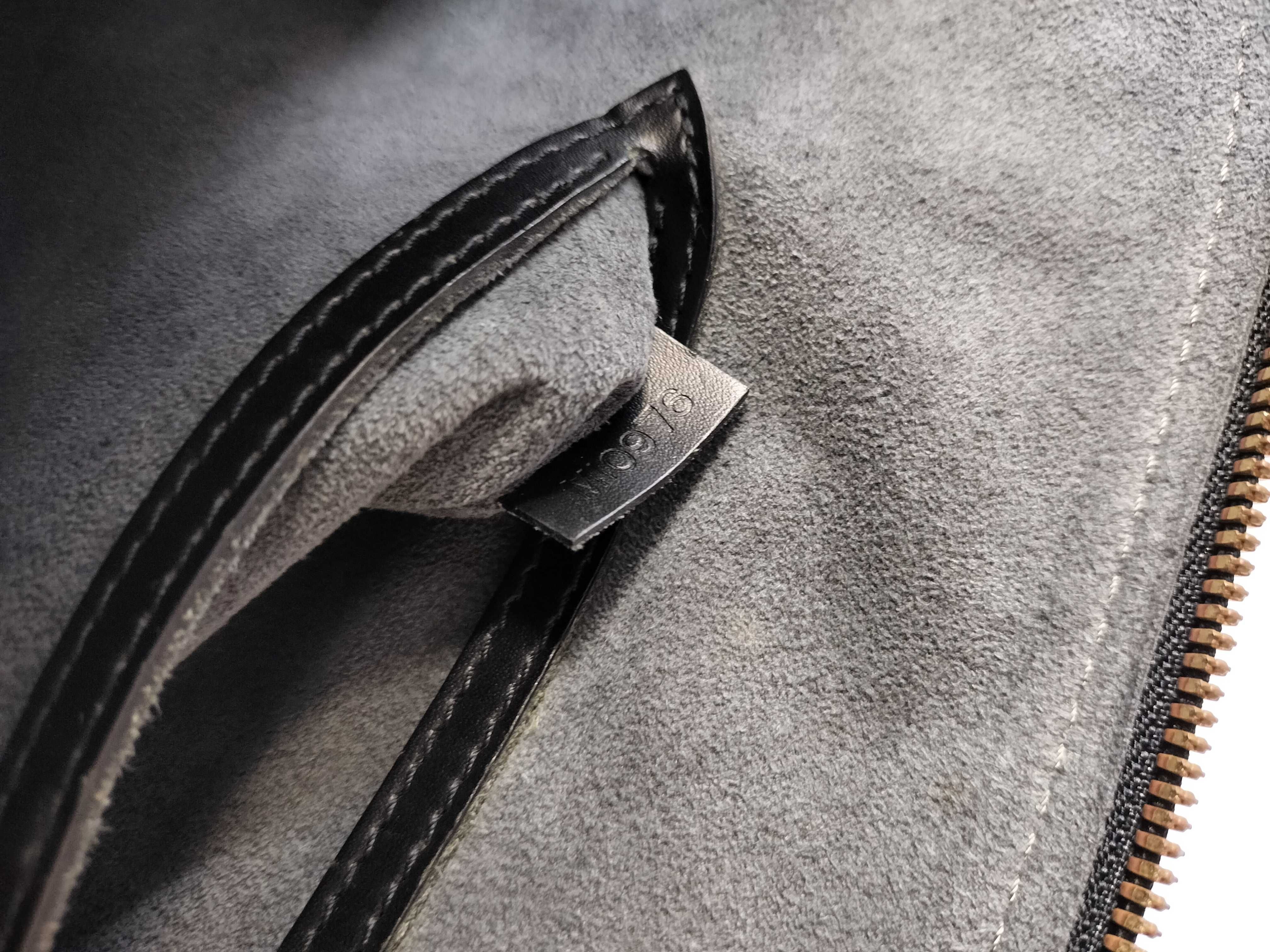 Epi Alma PM Noir Handbag — view 13