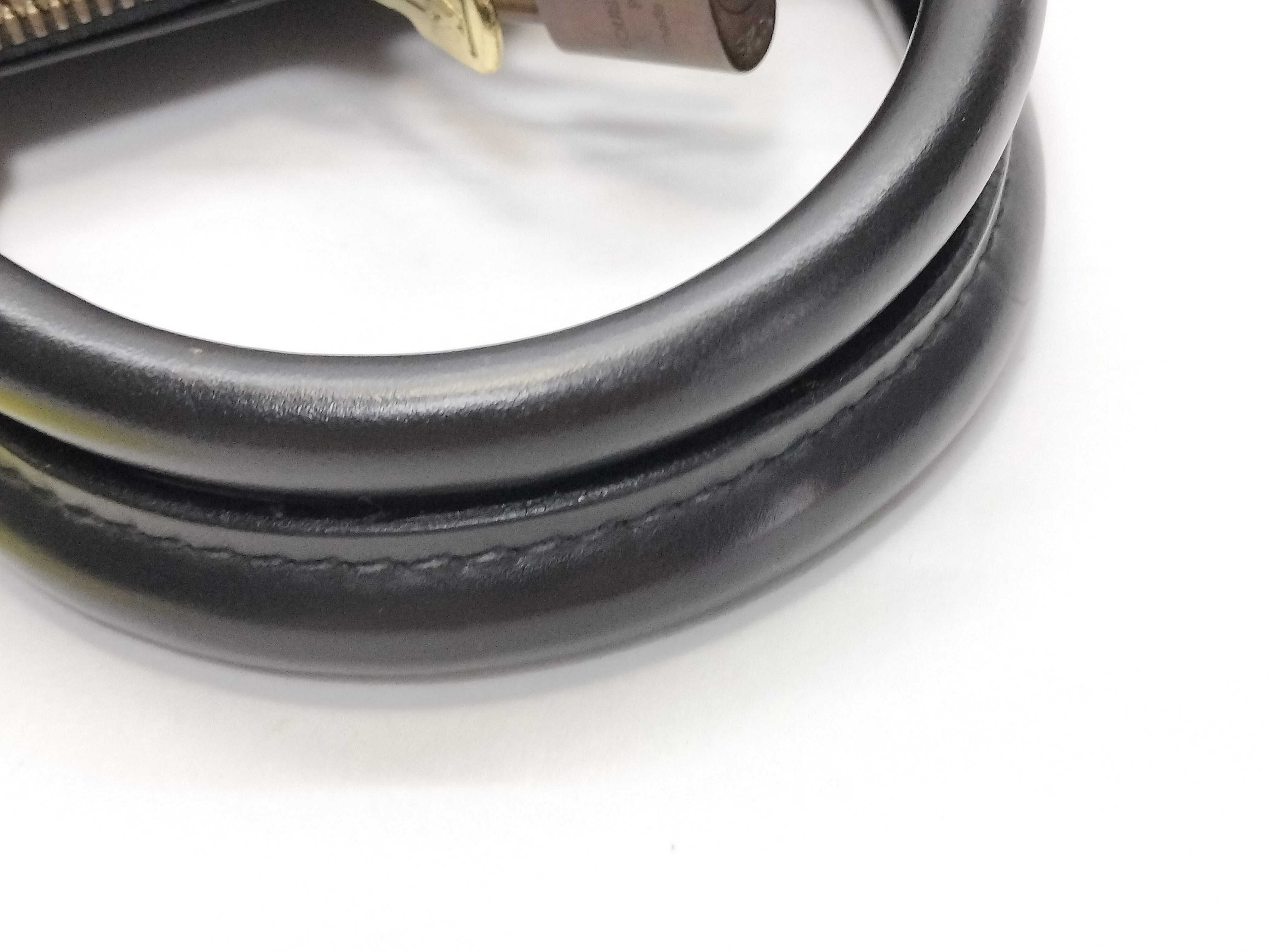 Epi Alma PM Noir Handbag — view 6