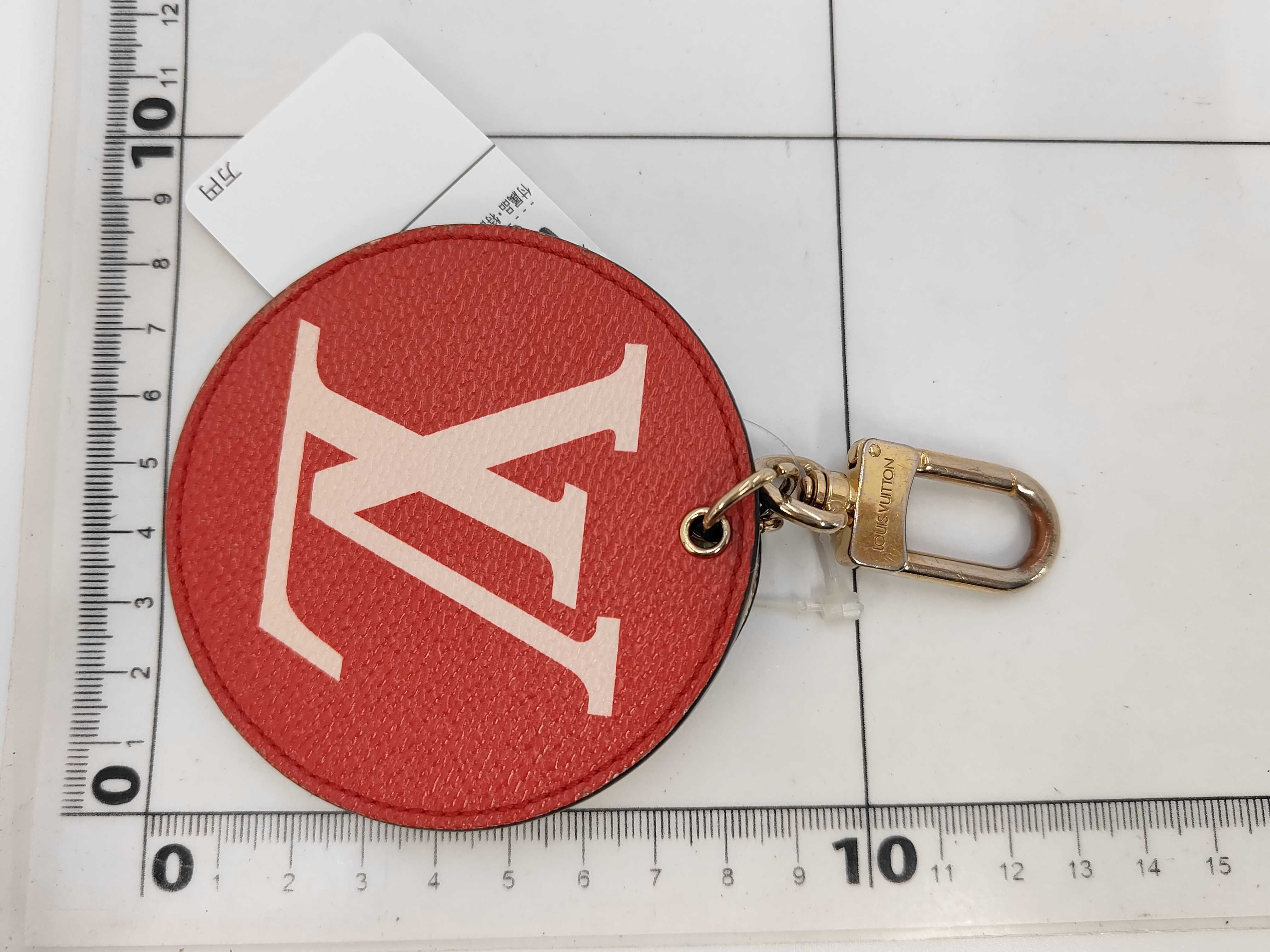 Monogram Louis Vuitton Monogram Giant Portefeuille Illustré Key Case — view 8