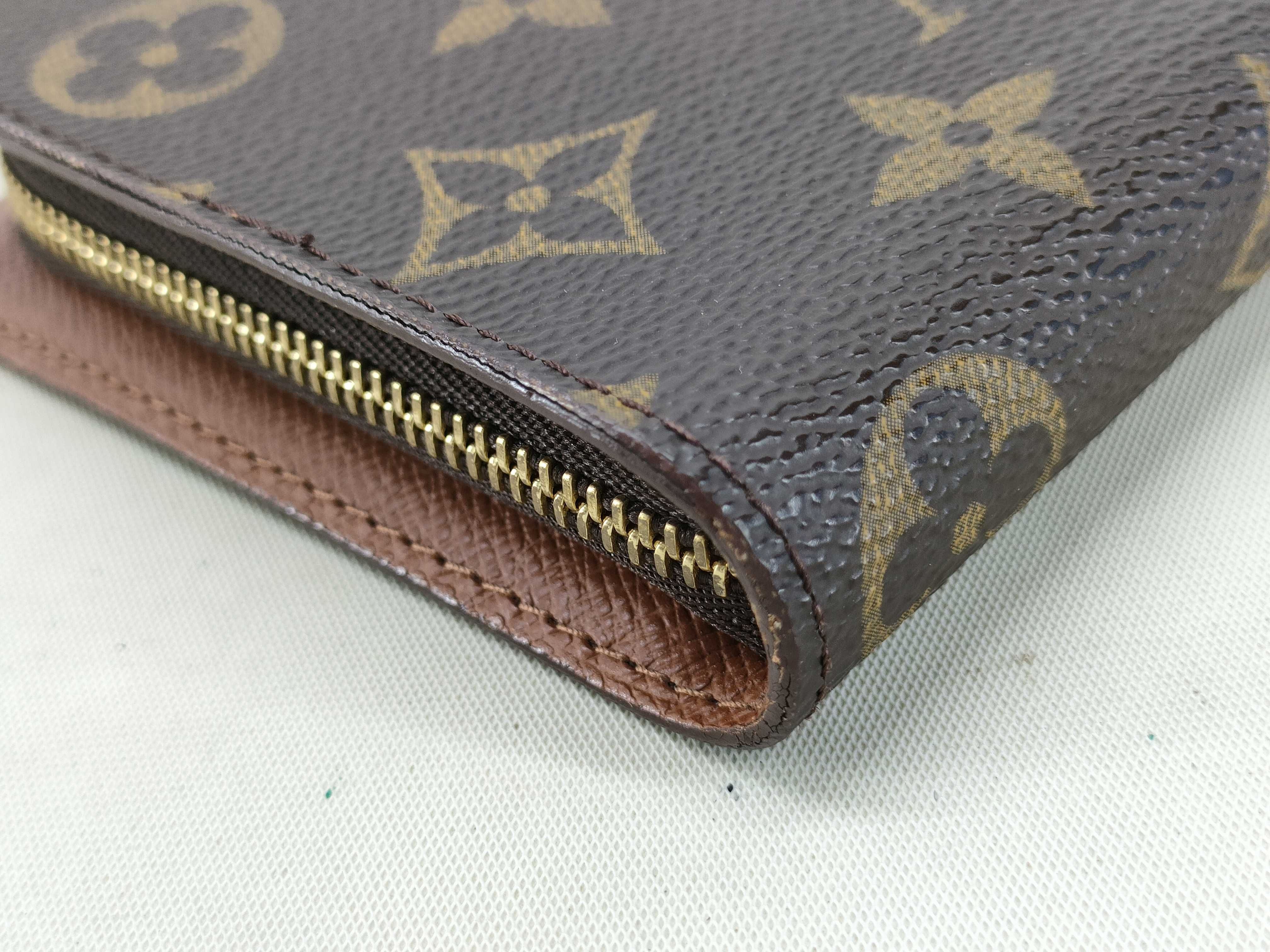 Monogram Louis Vuitton Monogram Porte Monnaie Zip M61727 CA1928 Wallet — view 3