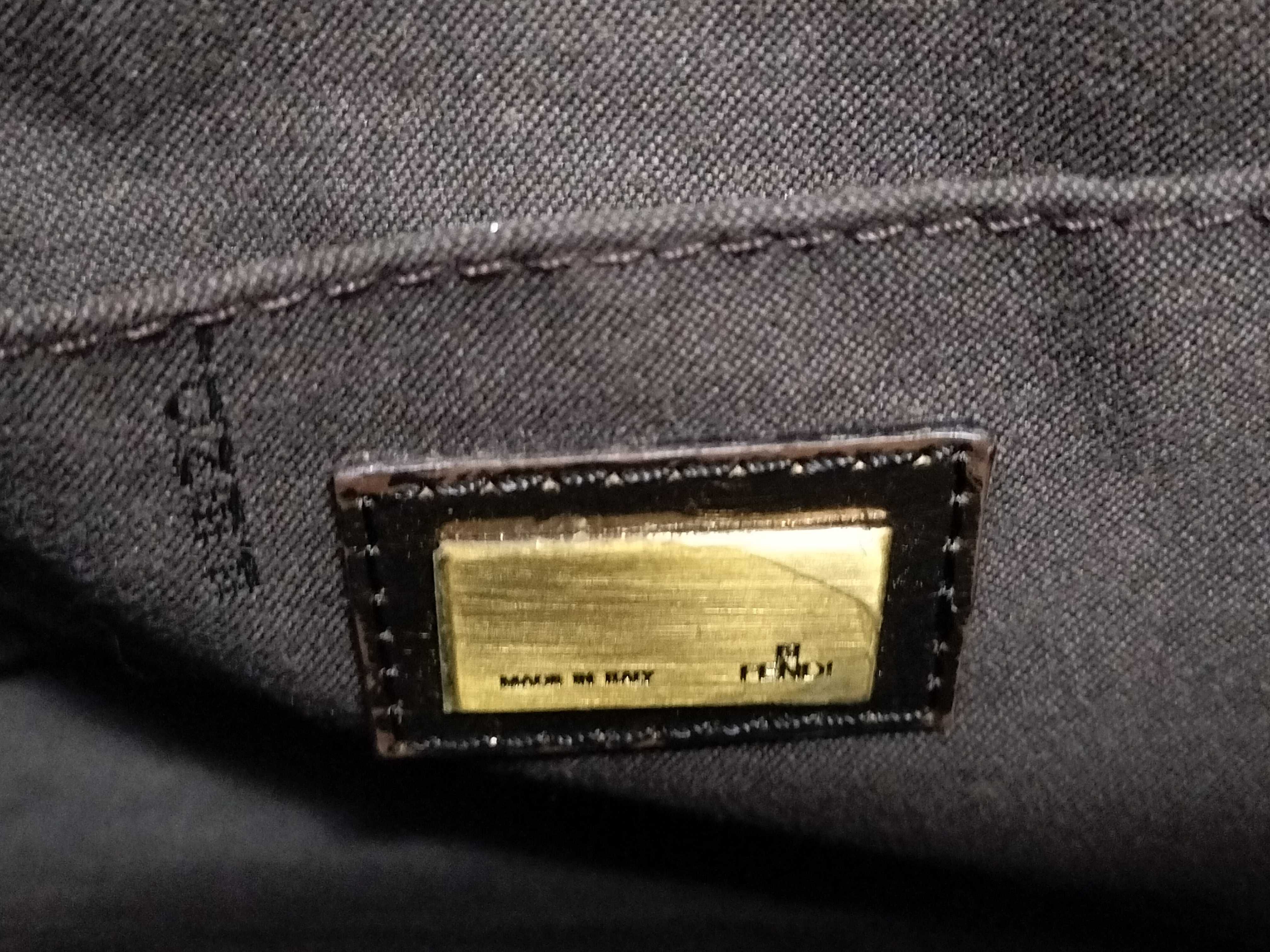 One-Shoulder Bag (Shoulder Bag) — view 14