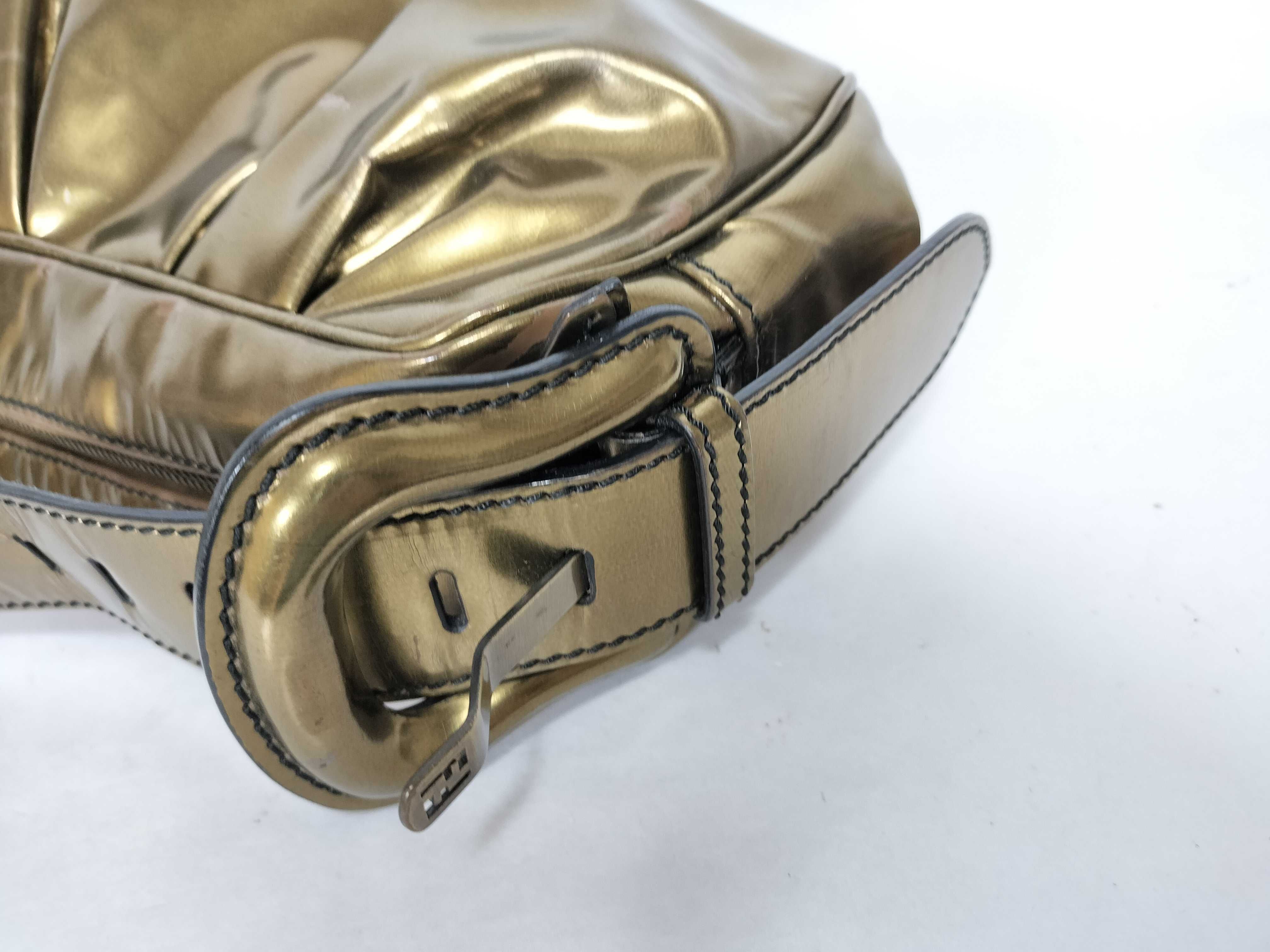 One-Shoulder Bag (Shoulder Bag) — view 4