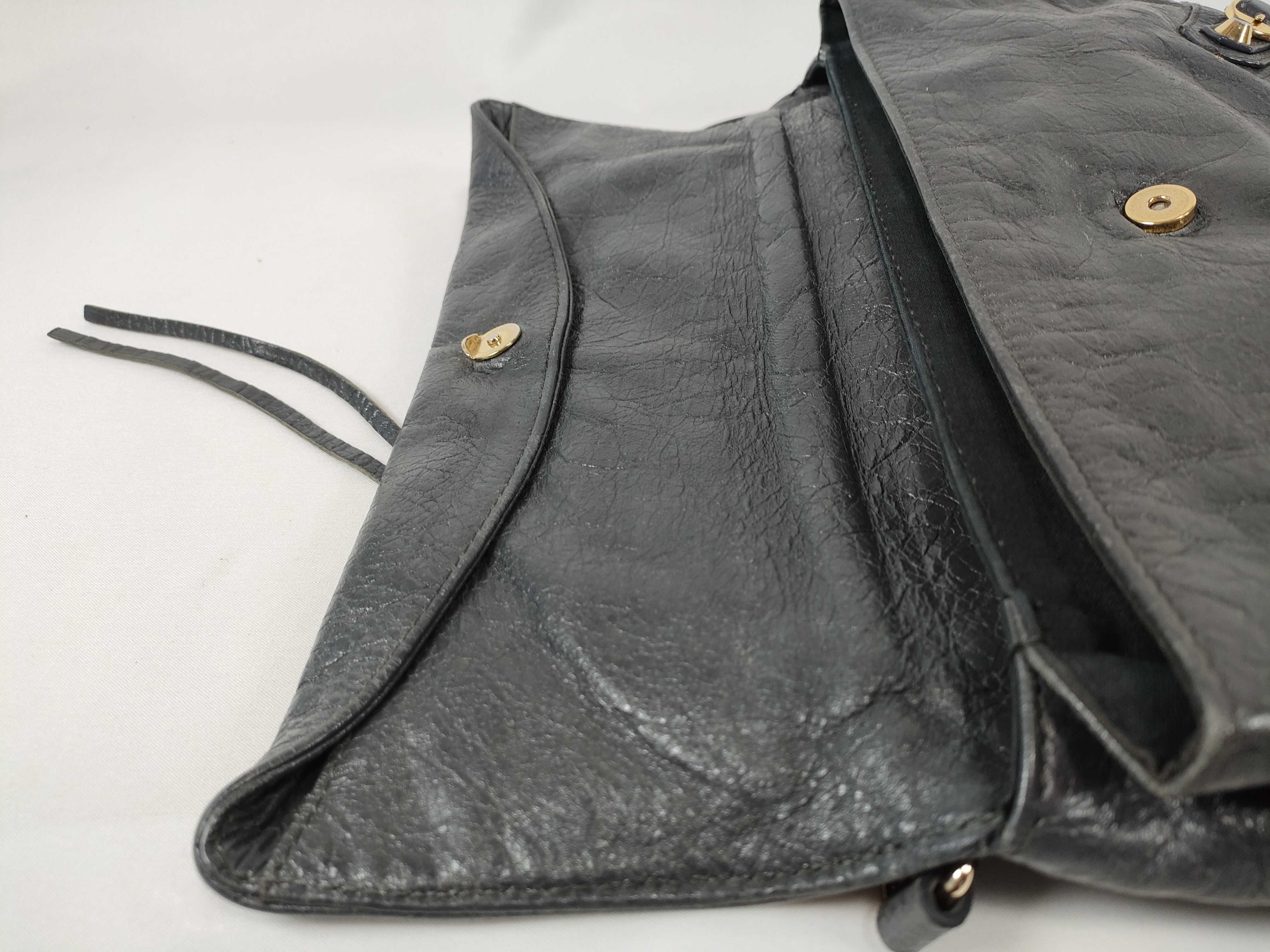 City Shoulder Bag — view 8