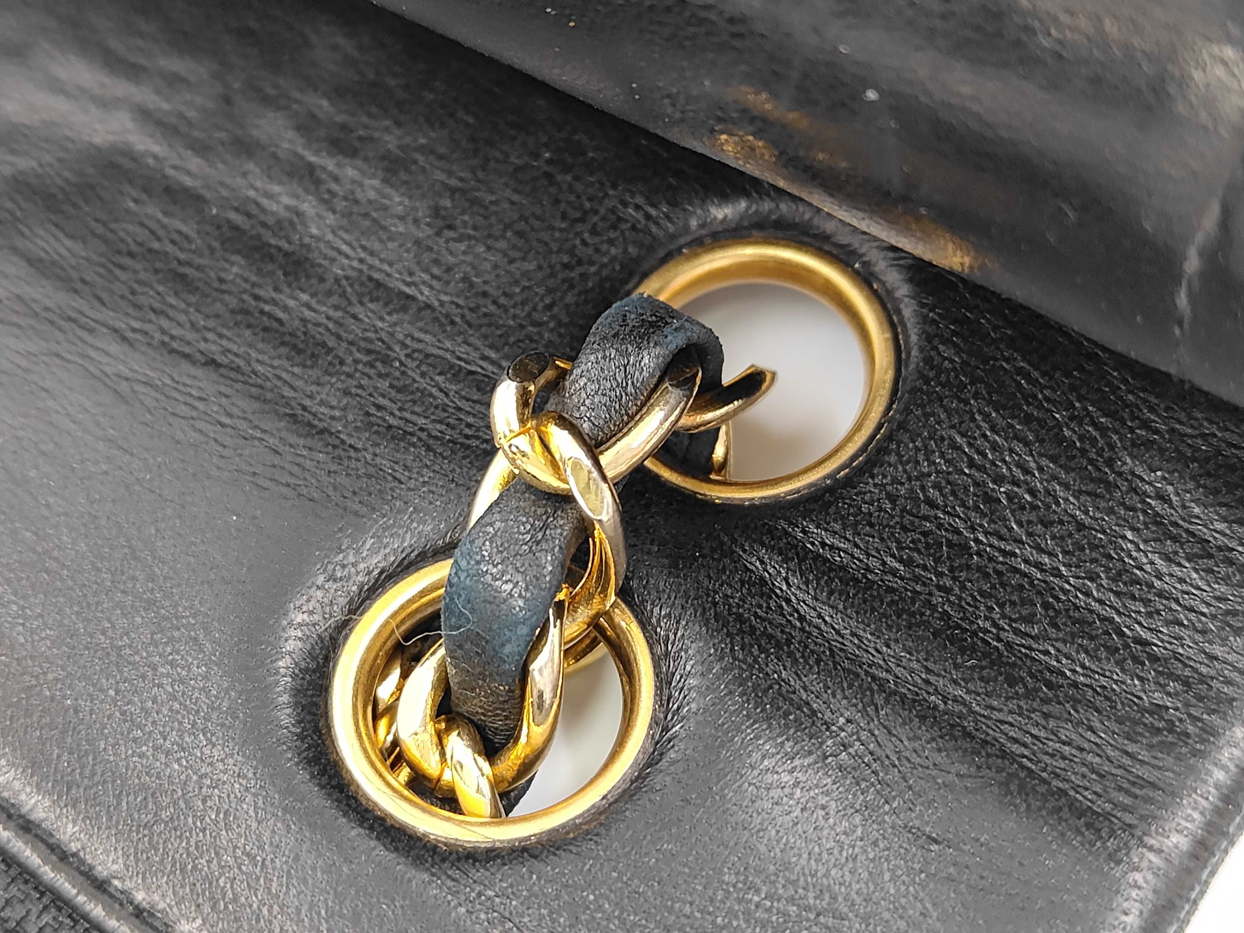 bag, Chanel Matelassé 25 lambskin double flap shoulder bag — view 5