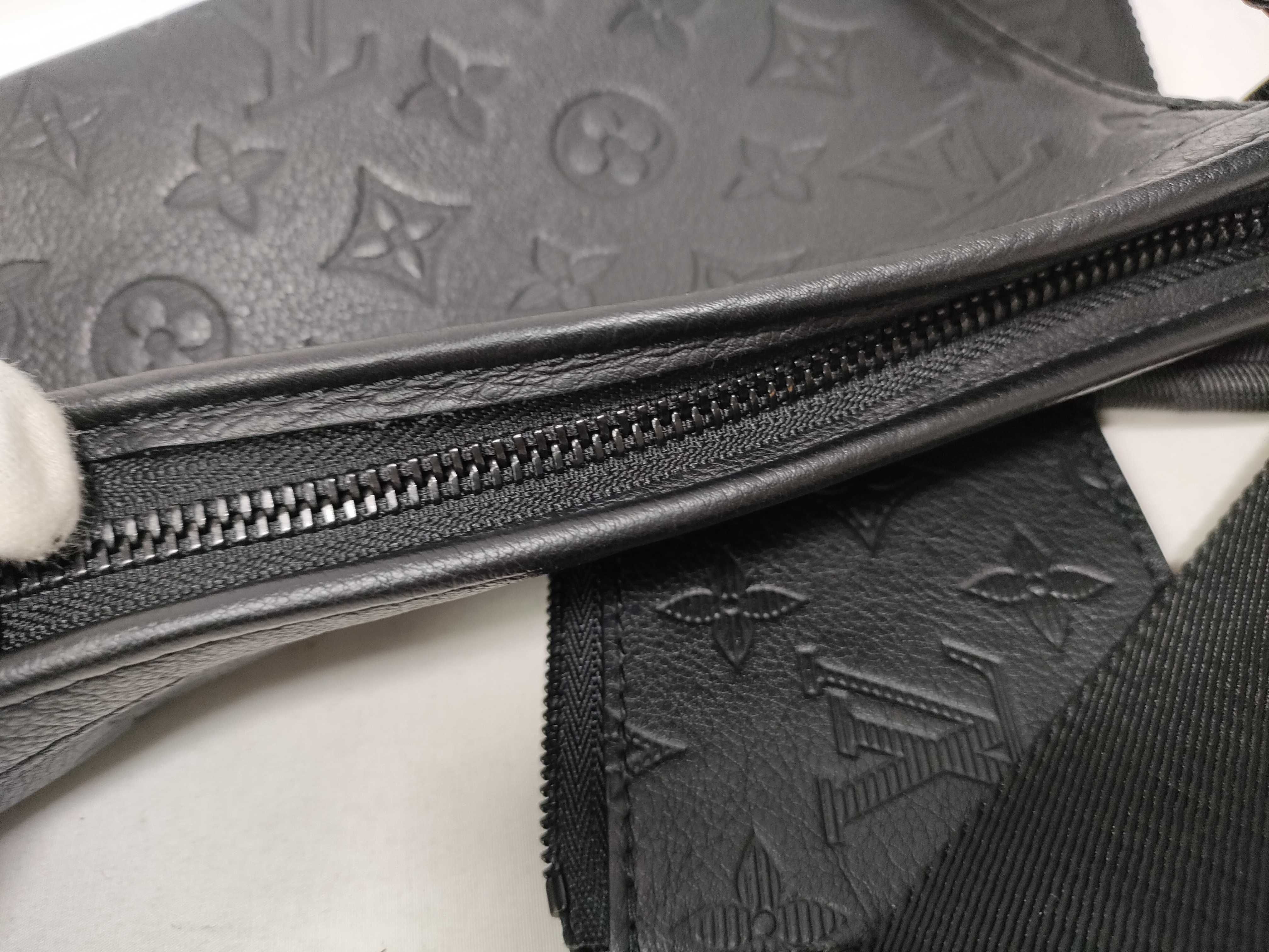 LV Monogram Shadow M81115 IC Shoulder Bag — view 11