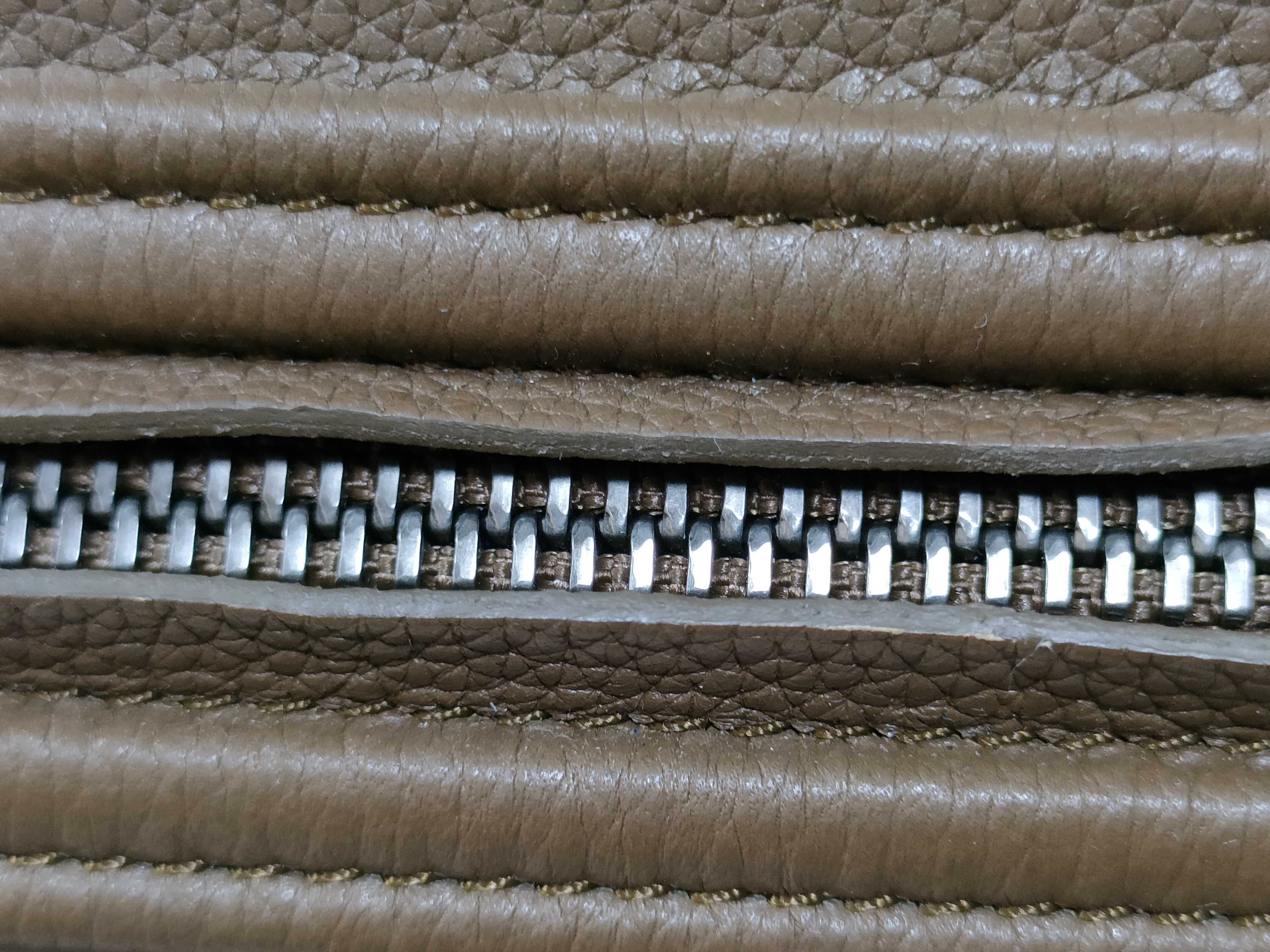 Luggage Phantom Medium Bag Handbag — view 12