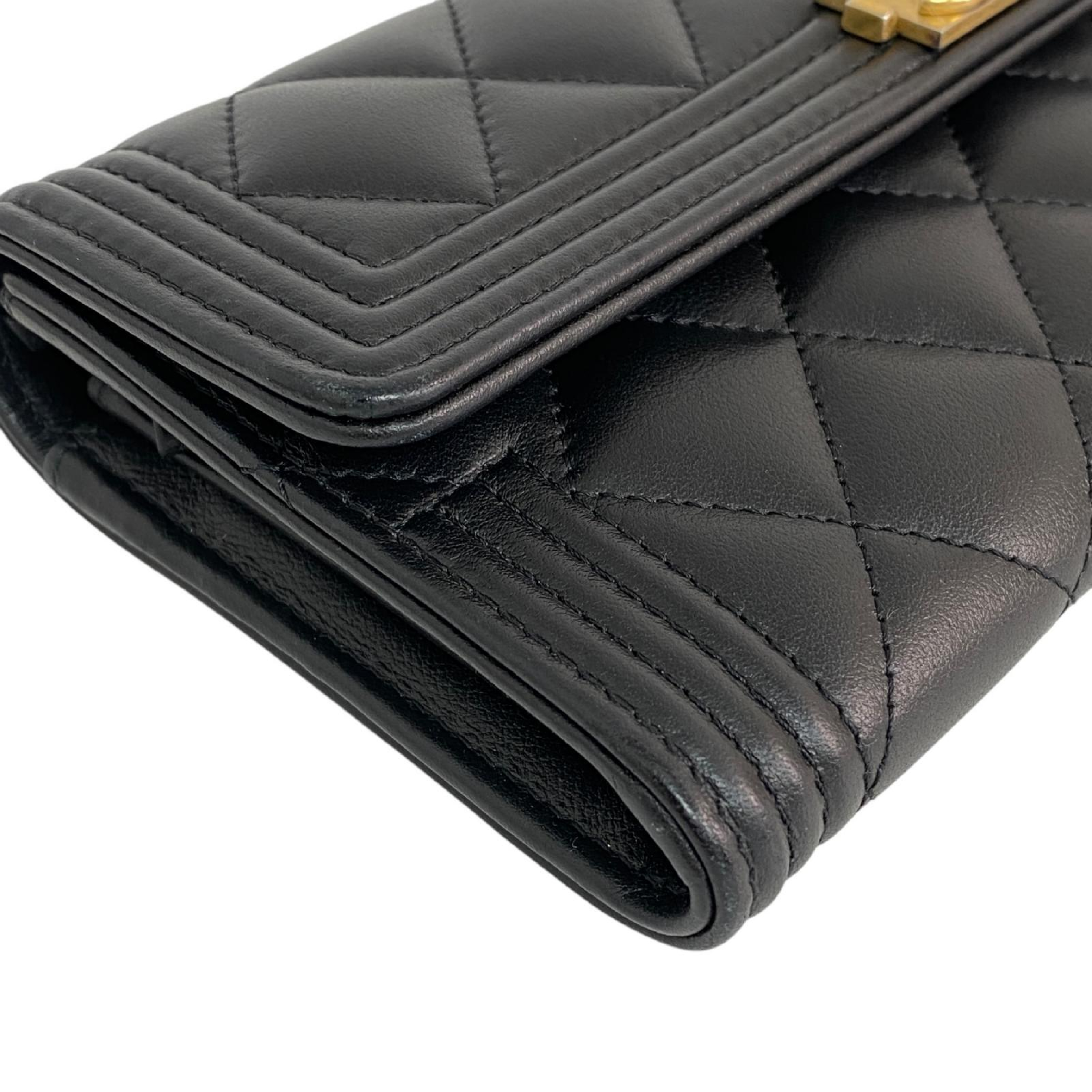 【*Shipped from: Hong Kong*】CHANEL Black Lambskin Boy No.26 Long Wallet — view 9