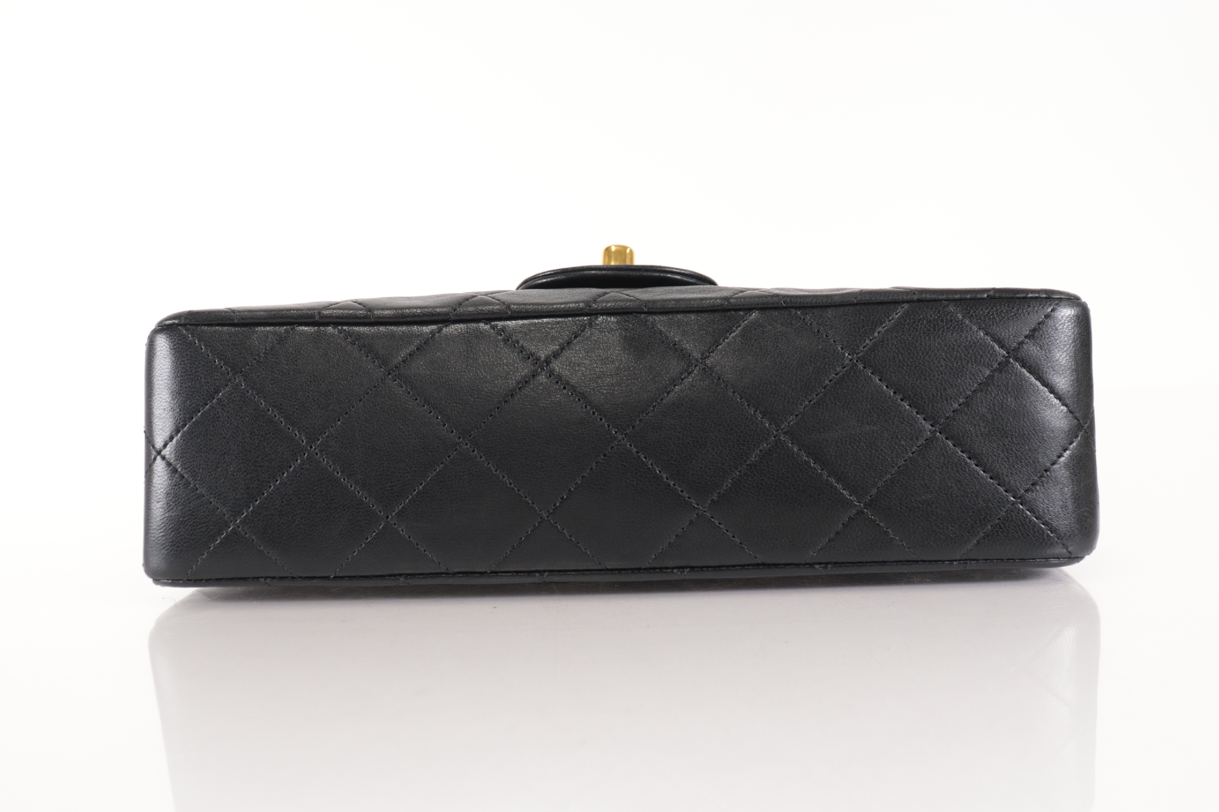 W-Flap 23 Lambskin Chain Shoulder Bag (Series 1) — view 7