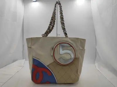 White Chain Tote Bag NO.5 with Coco Mark Sticker