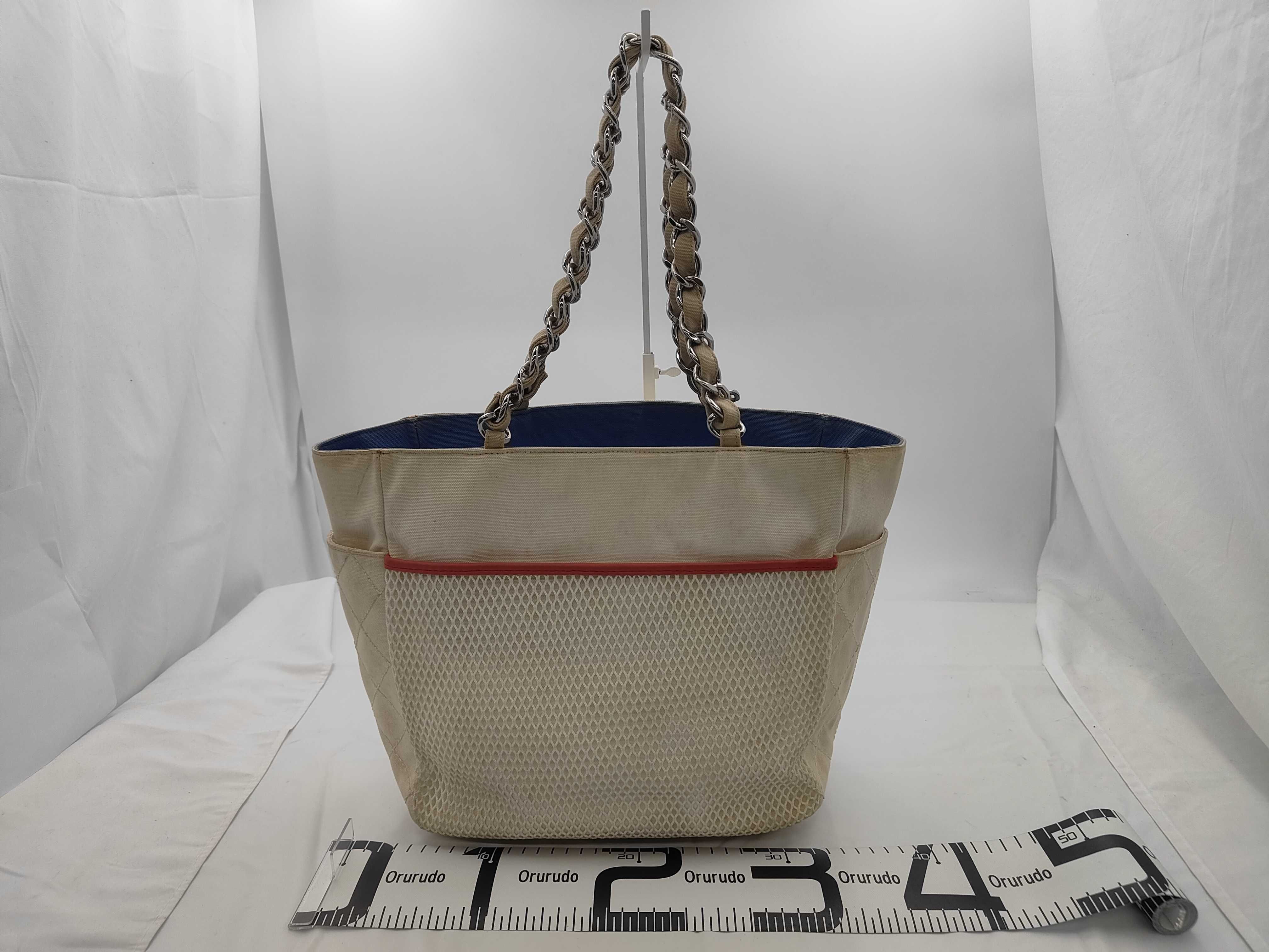 White Chain Tote Bag NO.5 with Coco Mark Sticker — view 2