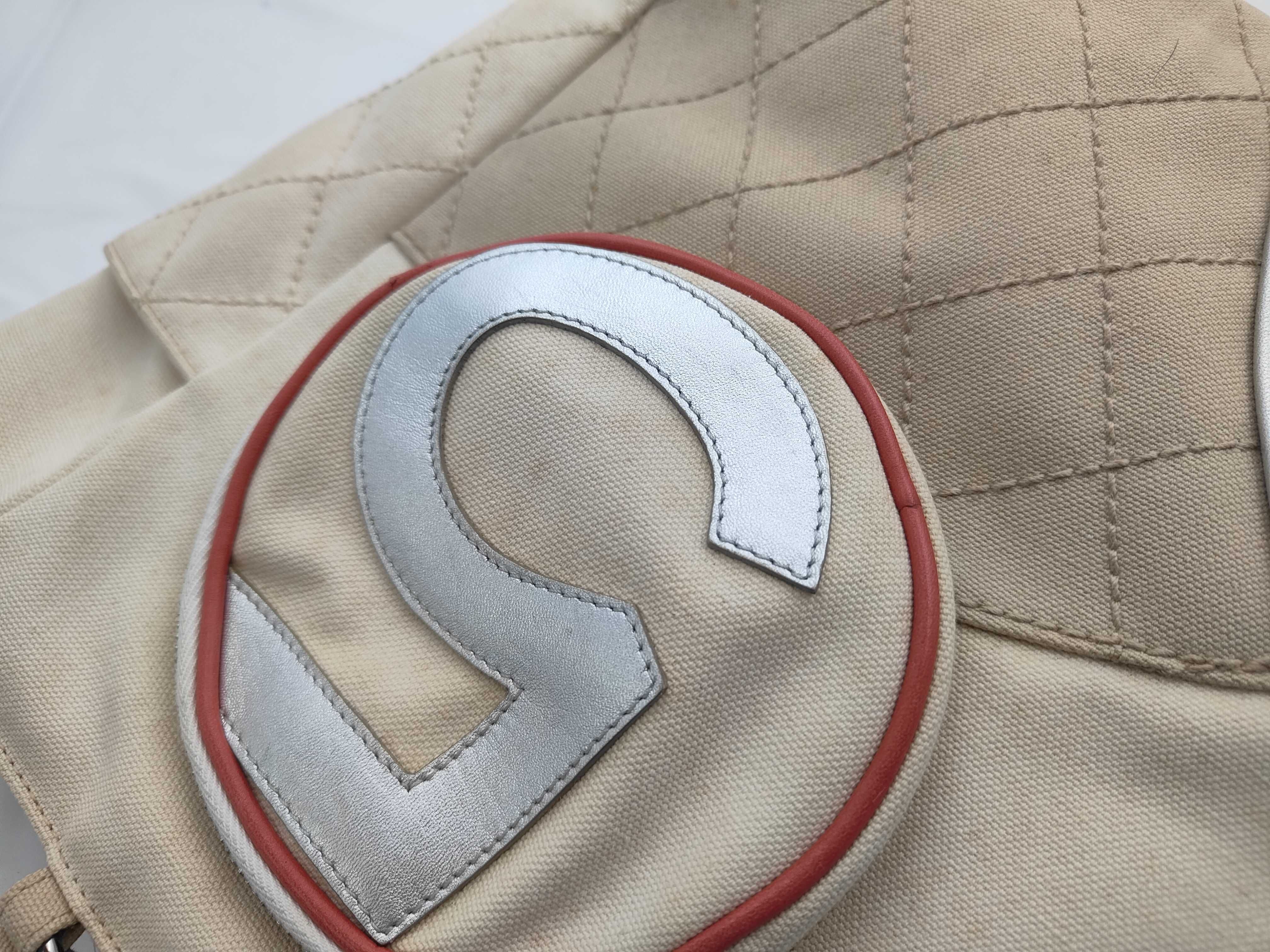 White Chain Tote Bag NO.5 with Coco Mark Sticker — view 15
