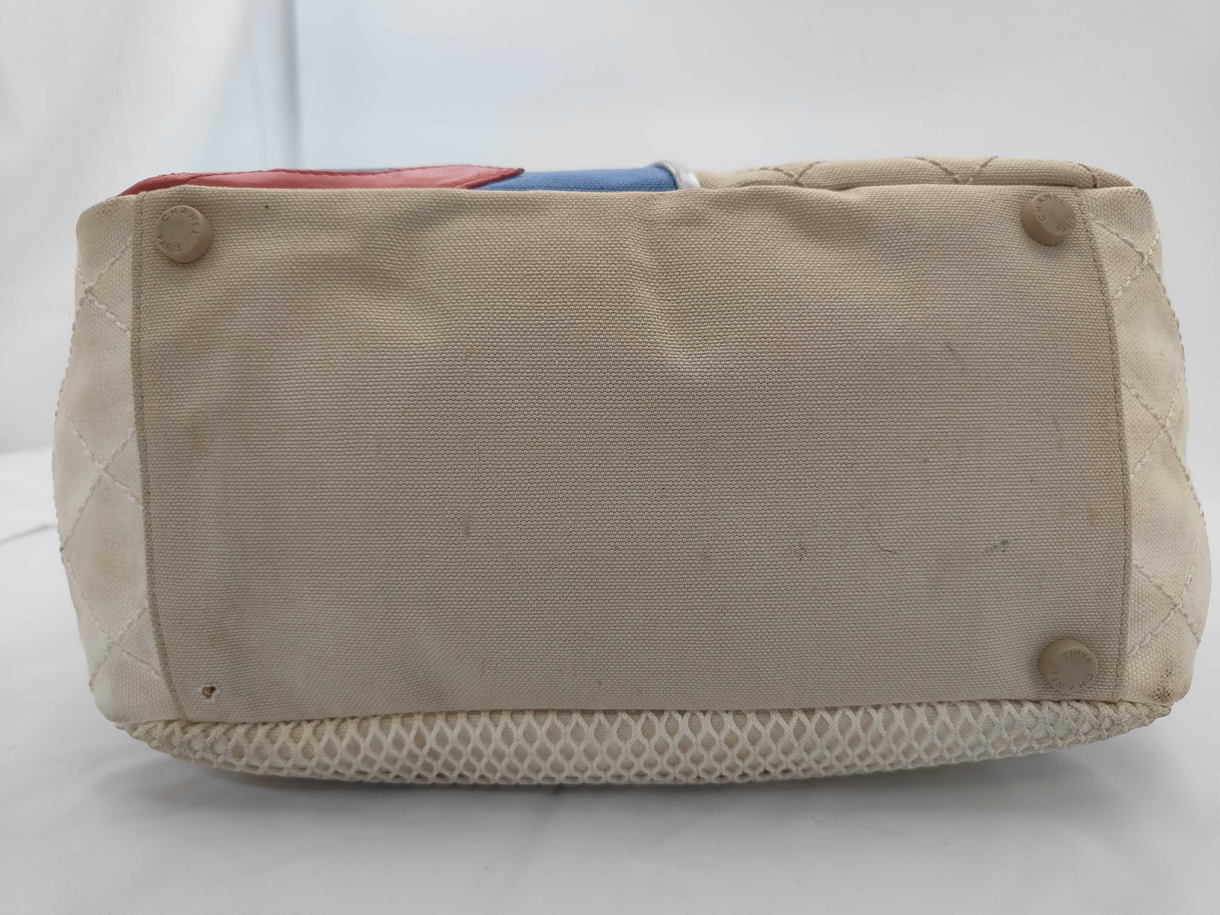 White Chain Tote Bag NO.5 with Coco Mark Sticker — view 7