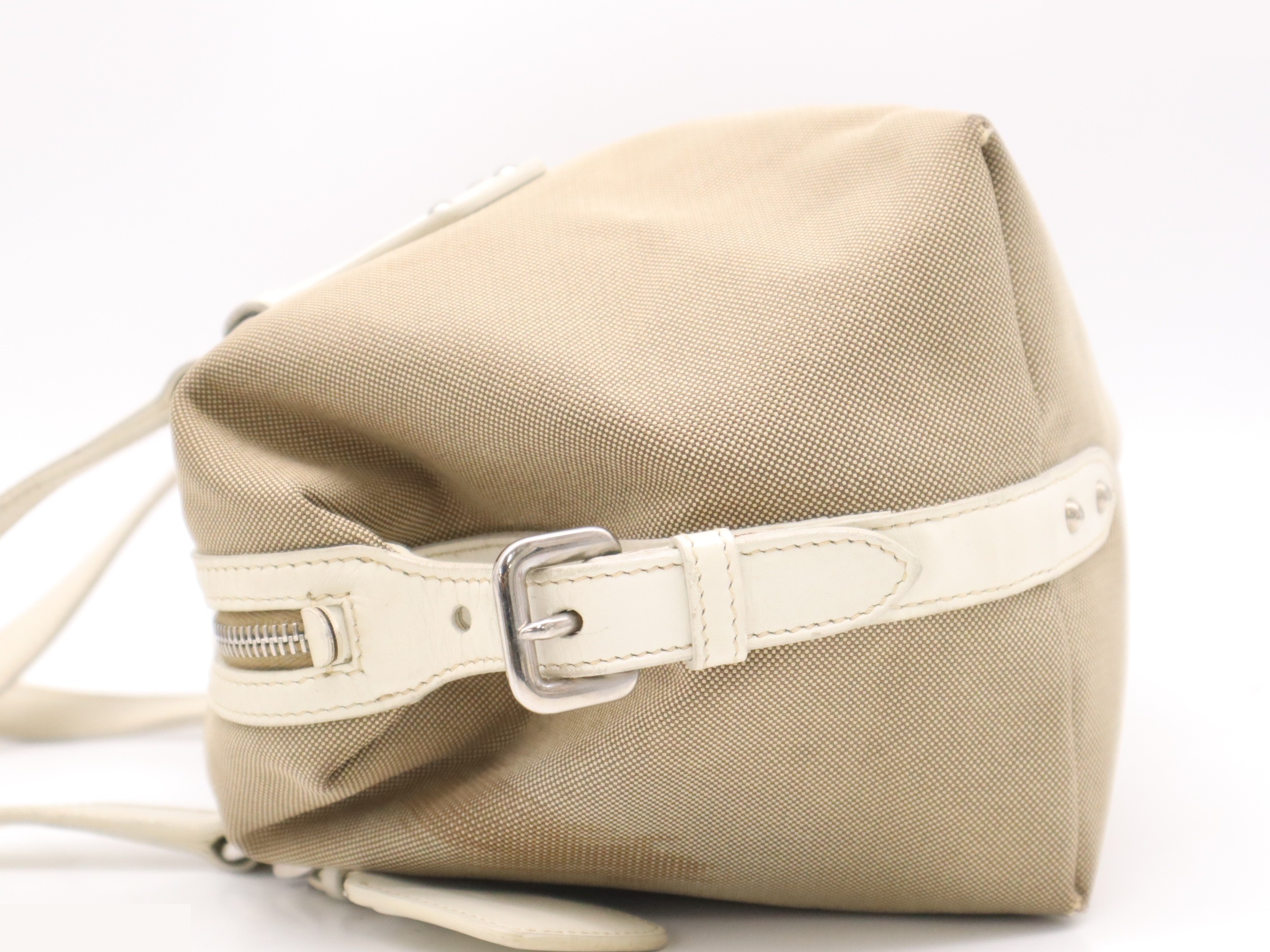 Canvas x leather logo jacquard tote bag beige SV metal fittings — view 3