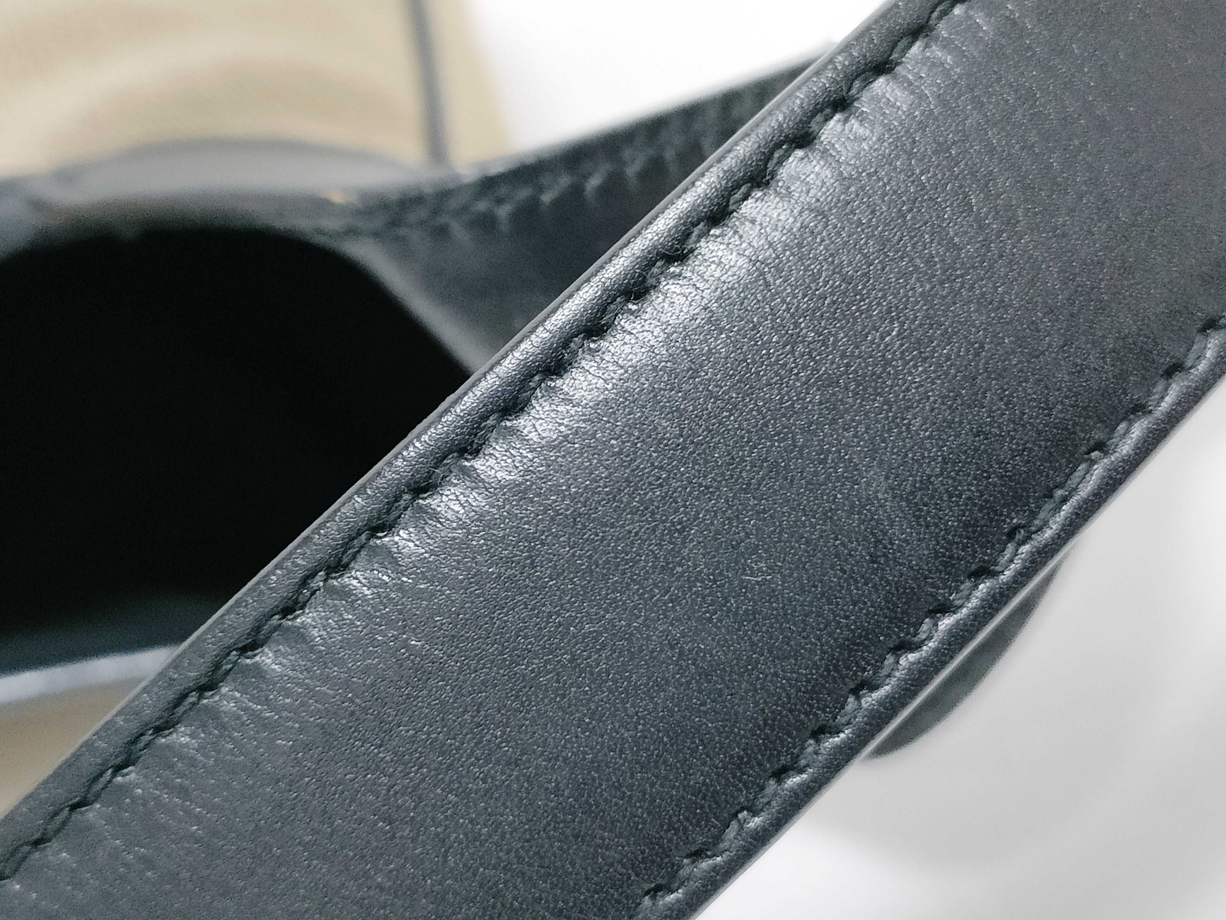 Jackie Canvas Shoulder Bag — view 4