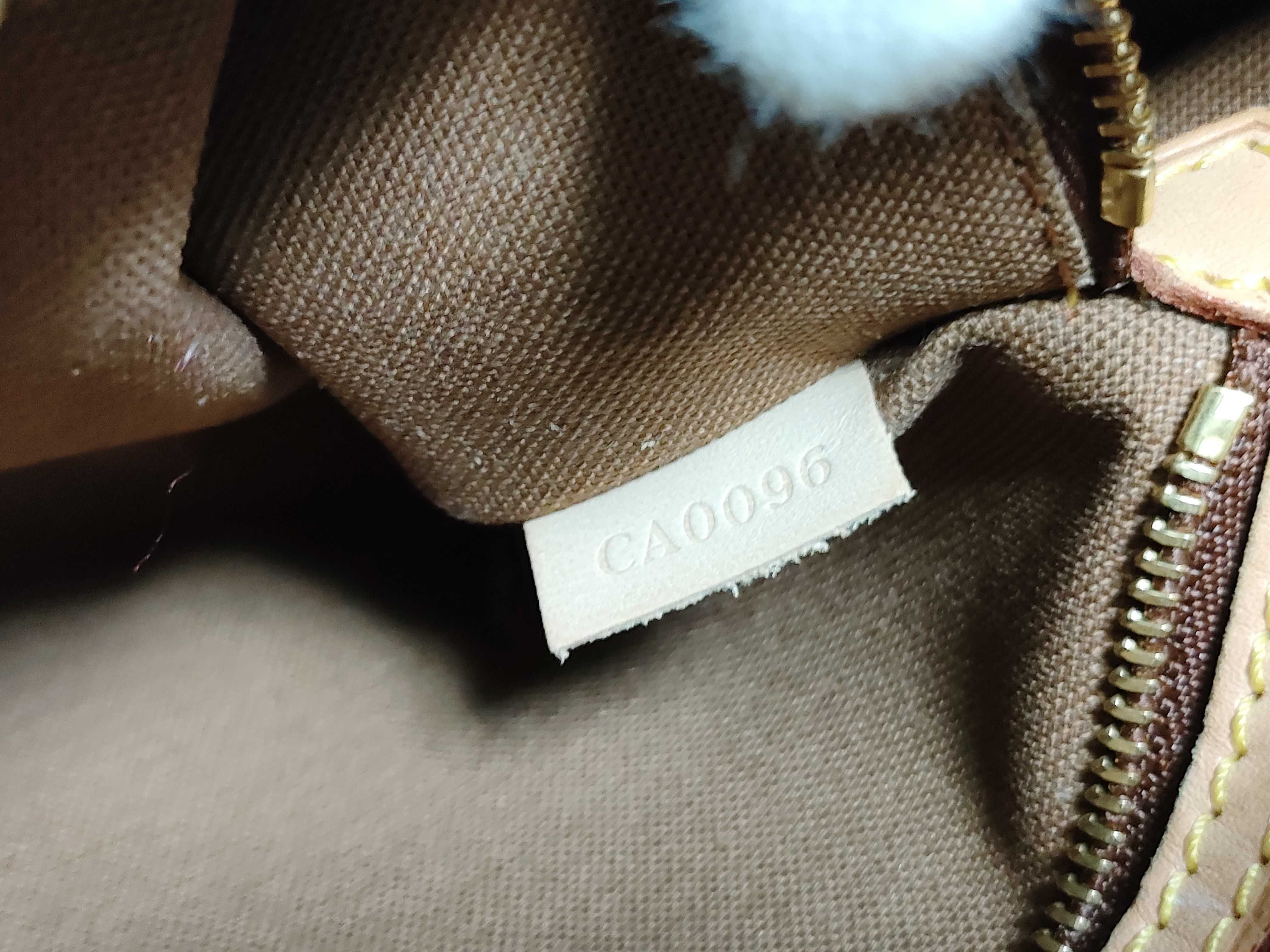 Monogram Batignolles Horizontal Handbag — view 12