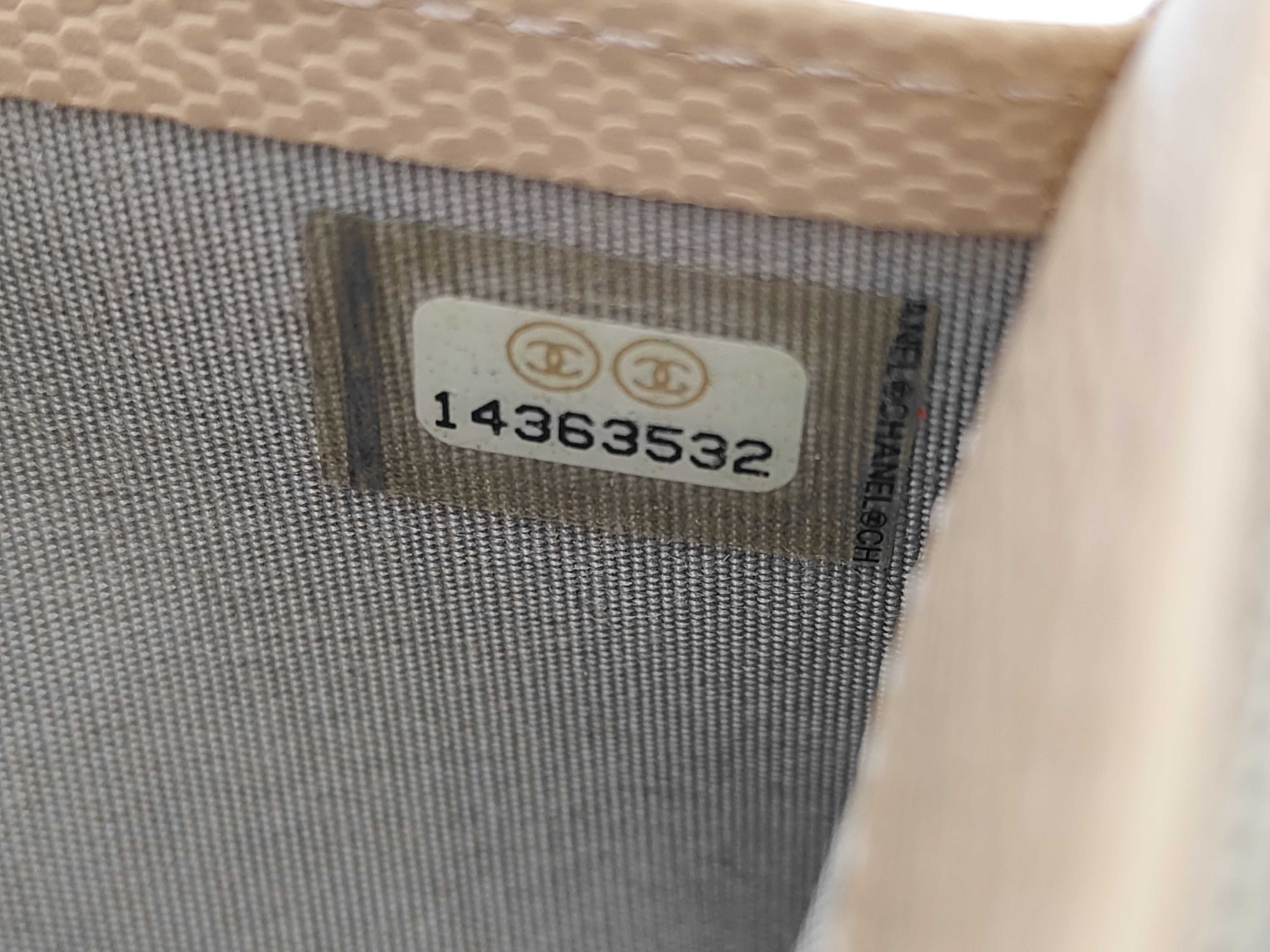 Long Wallet, Beige, with seal, serial number in the 14 range. — view 7