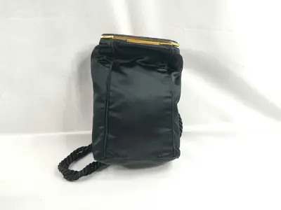 Intrecciato Bottega Veneta Intrecciato Clasp Satin Shoulder Bag Black Shoulder Bag