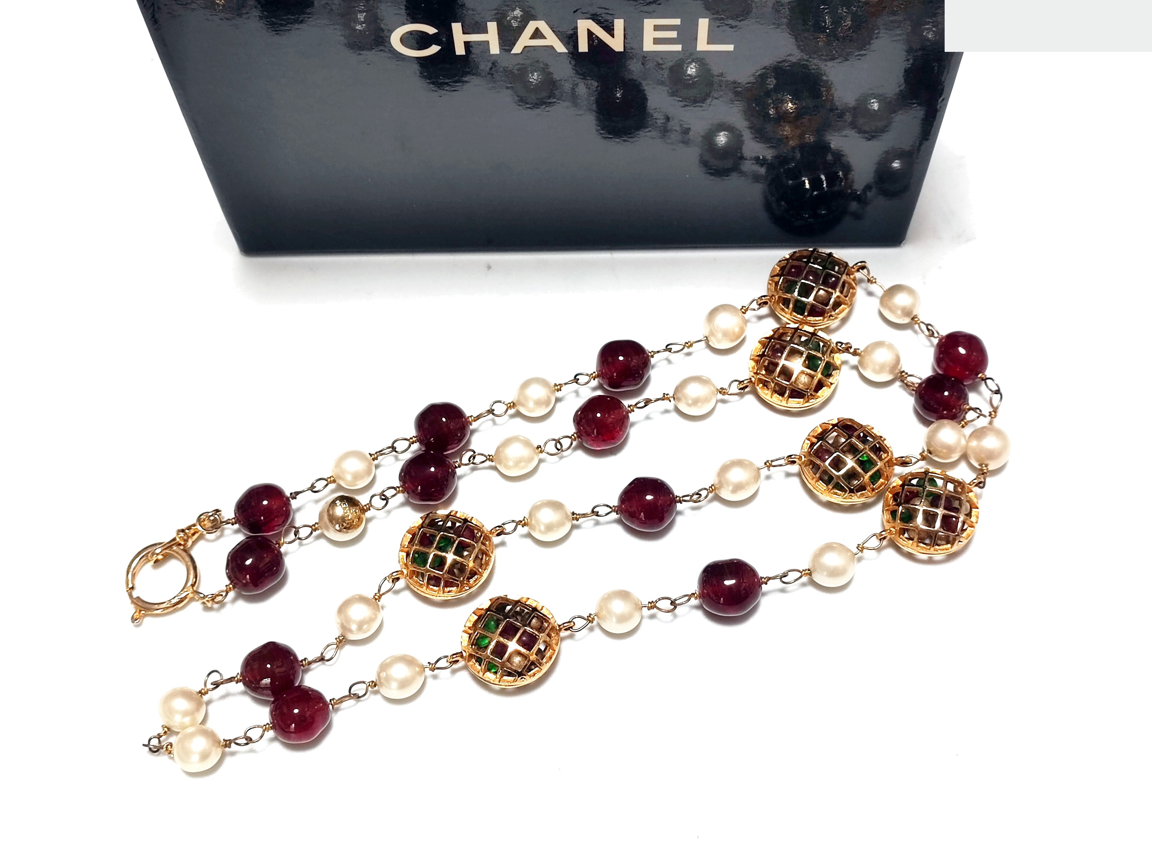 Basket, colored ball, pearl necklace, neck circumference approximately 90cm — view 4
