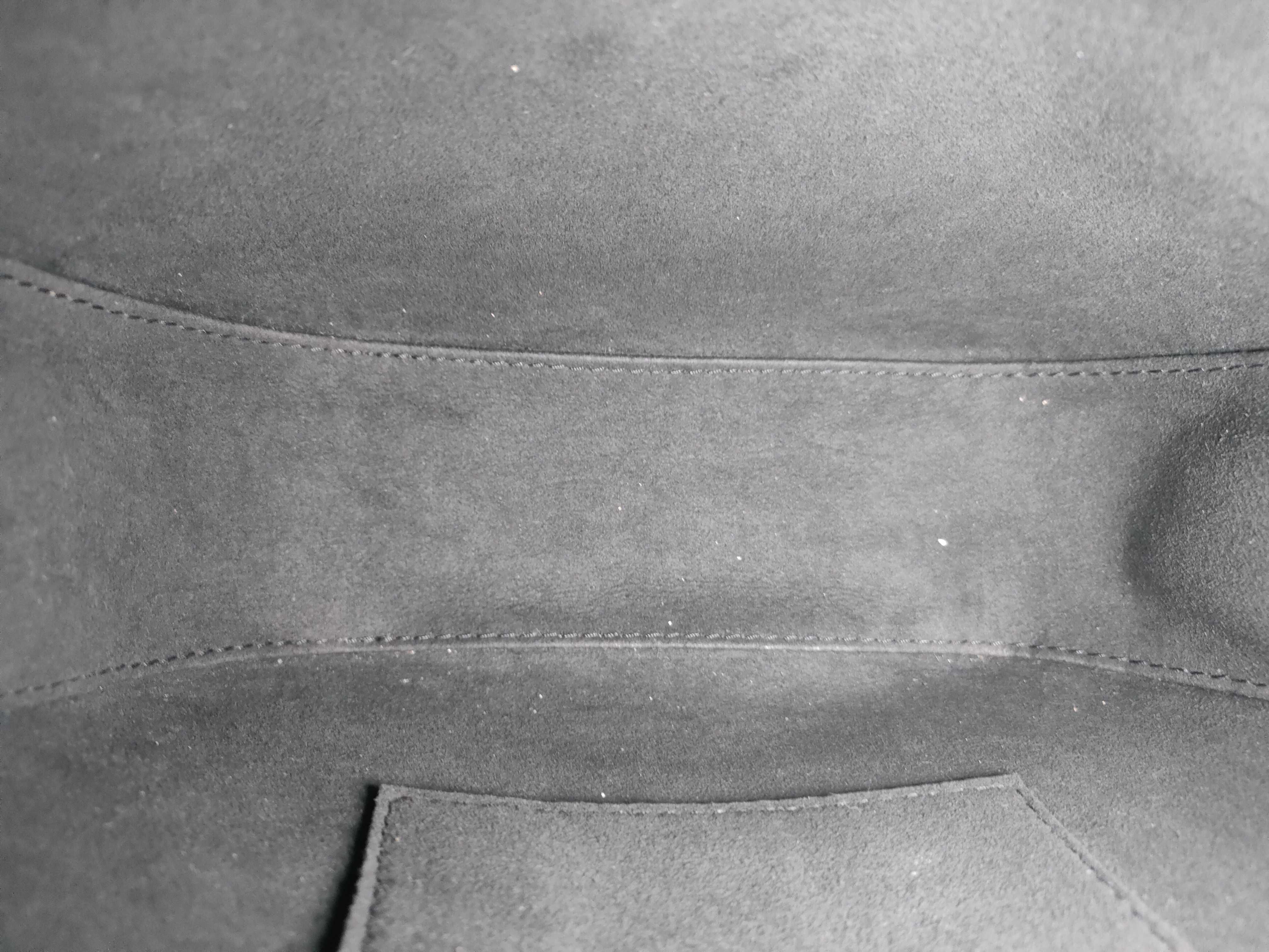 Vernis Louis Vuitton Enamel Shoulder Bag — view 10