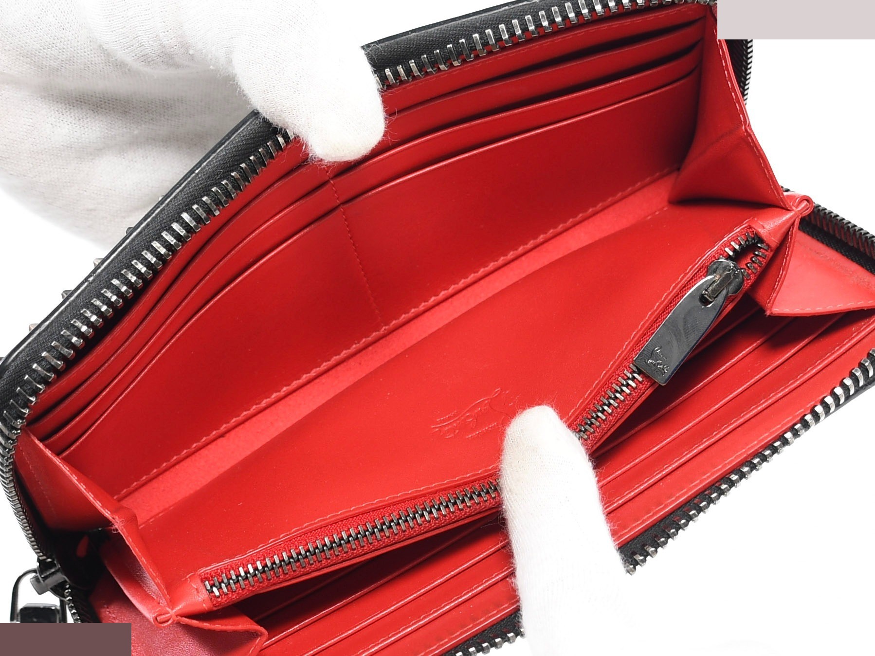Comes with box and dust bag. Panettone round zipper wallet by Christian Louboutin. — view 10