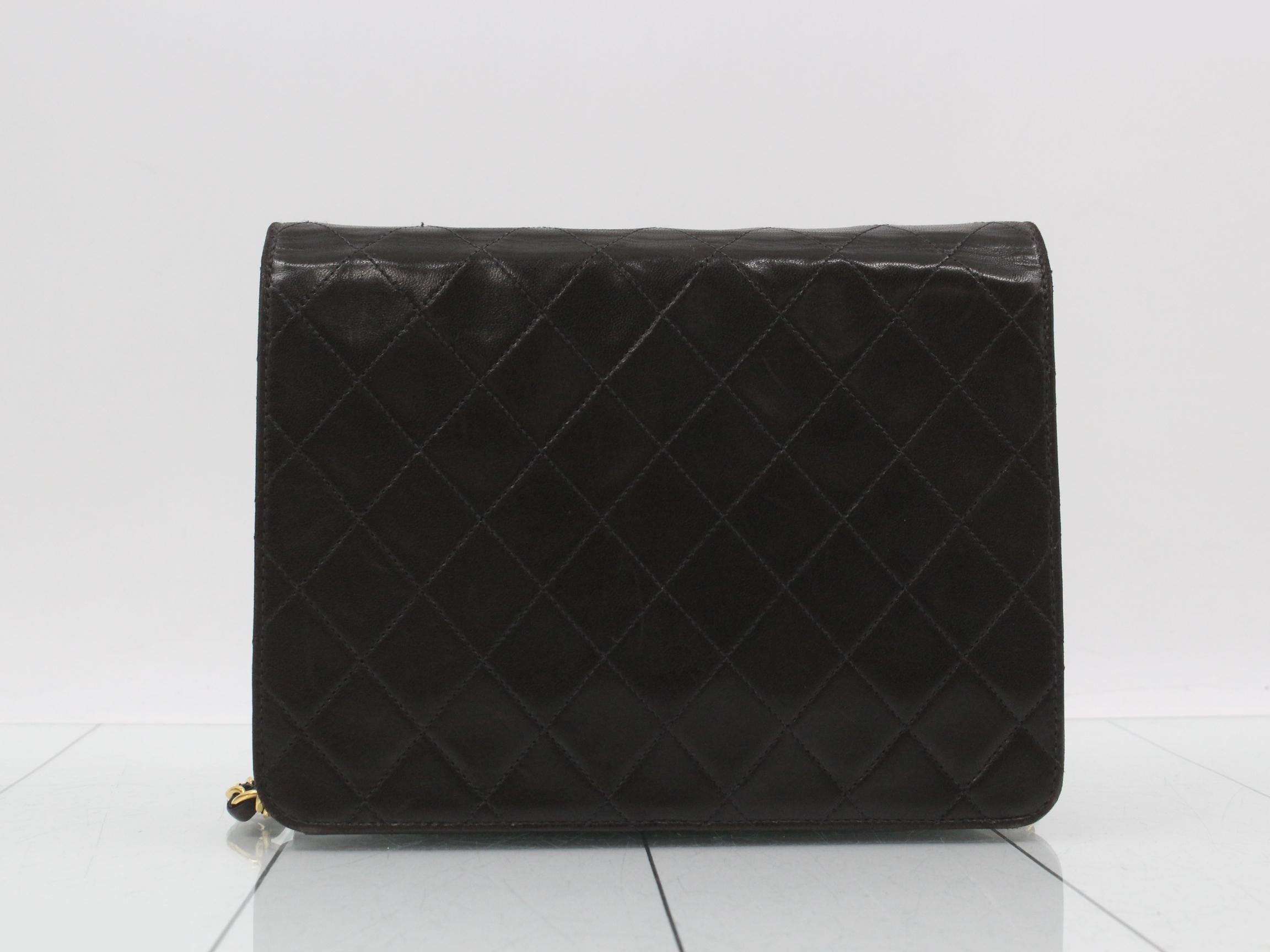 Matelassé (Bag) Push-Lock Chain Shoulder — view 2