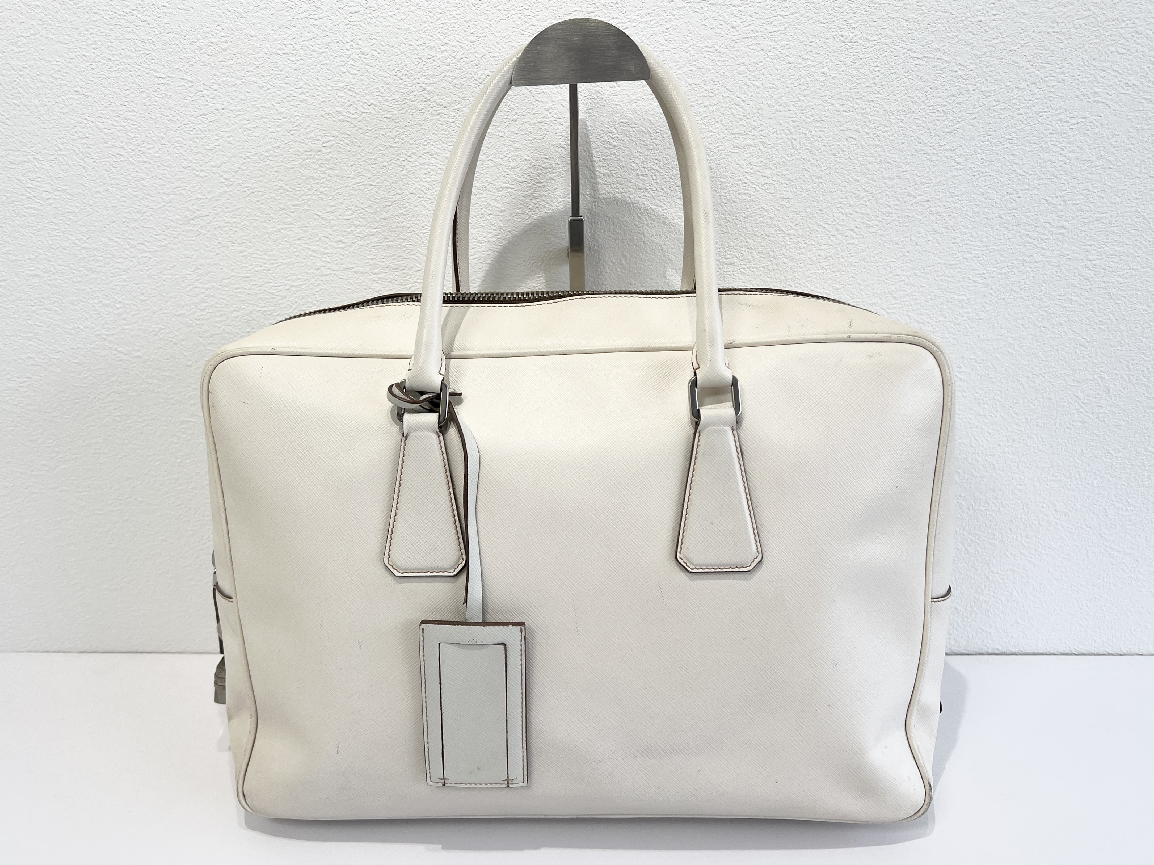 Triangle Logo Saffiano Leather Business Bag Briefcase Handbag Boston Bag — view 2