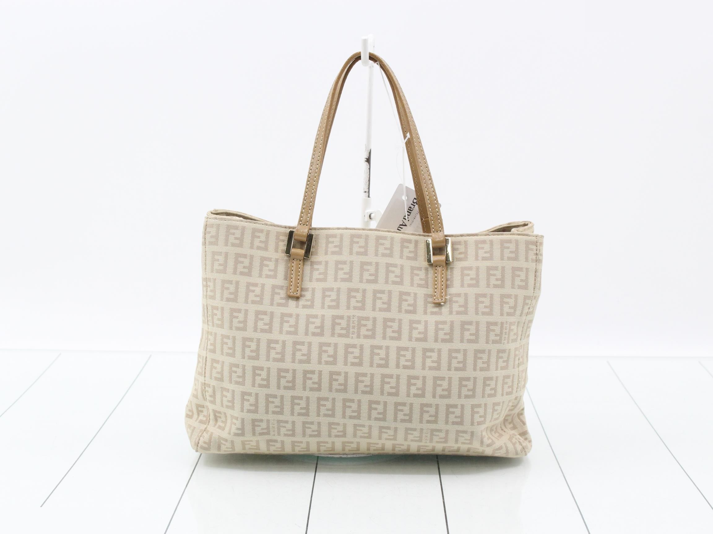 FF logo plate handbag — view 2