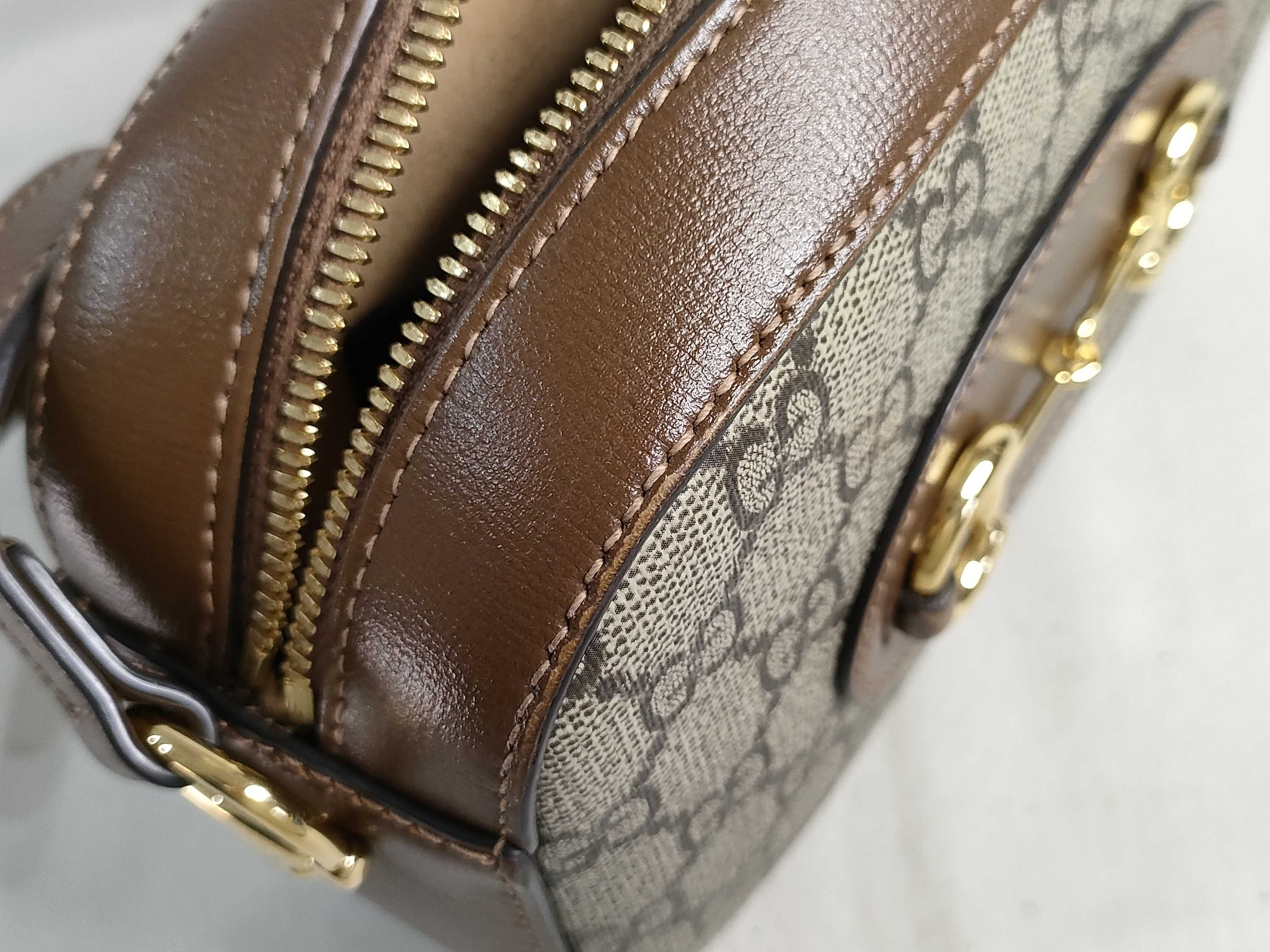 GG Supreme Gucci GG Canvas Horsebit 1955 Shoulder Bag — view 14