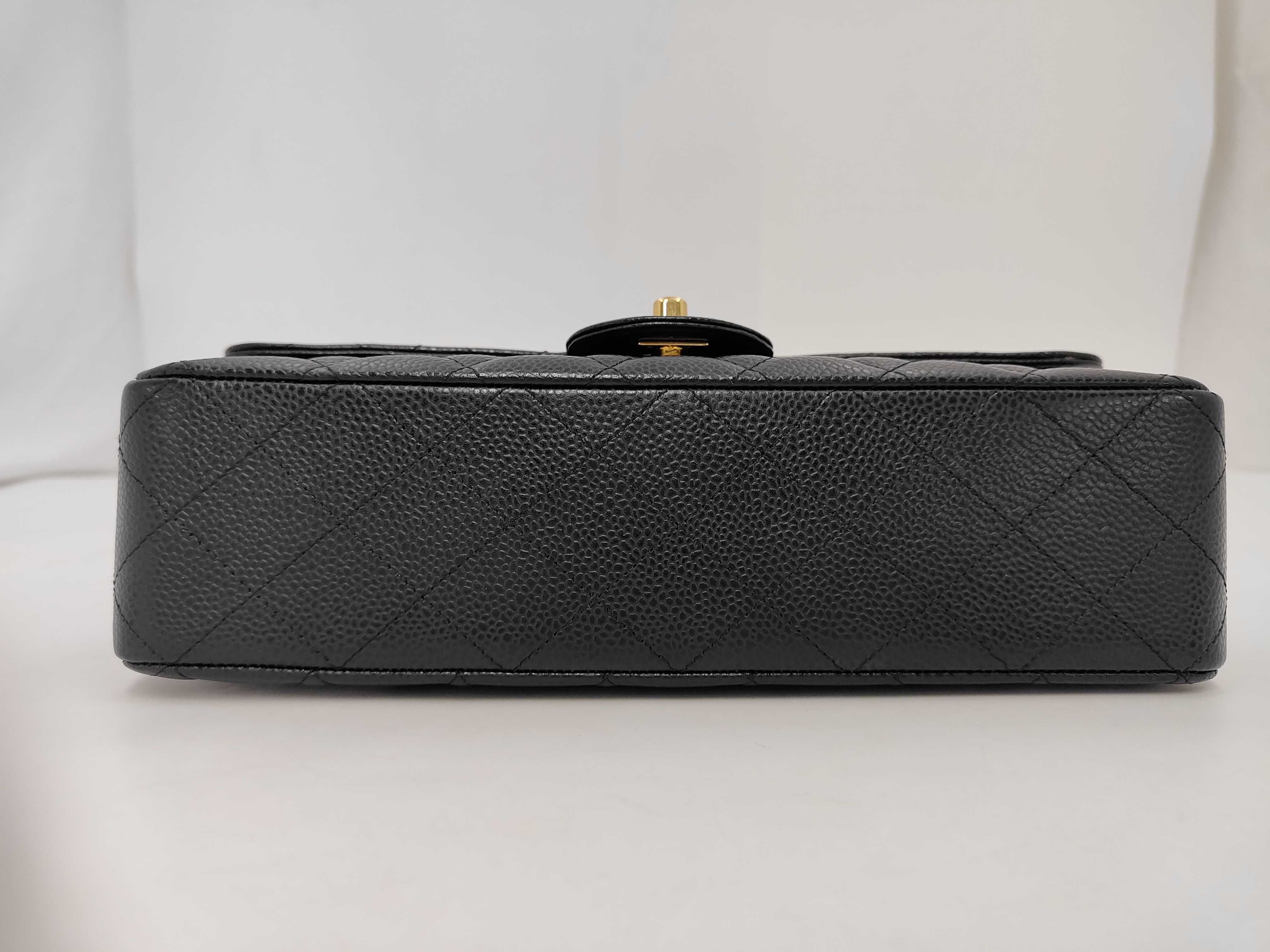 Matelassé 25 Caviar Double Flap Double Chain Shoulder Bag — view 3