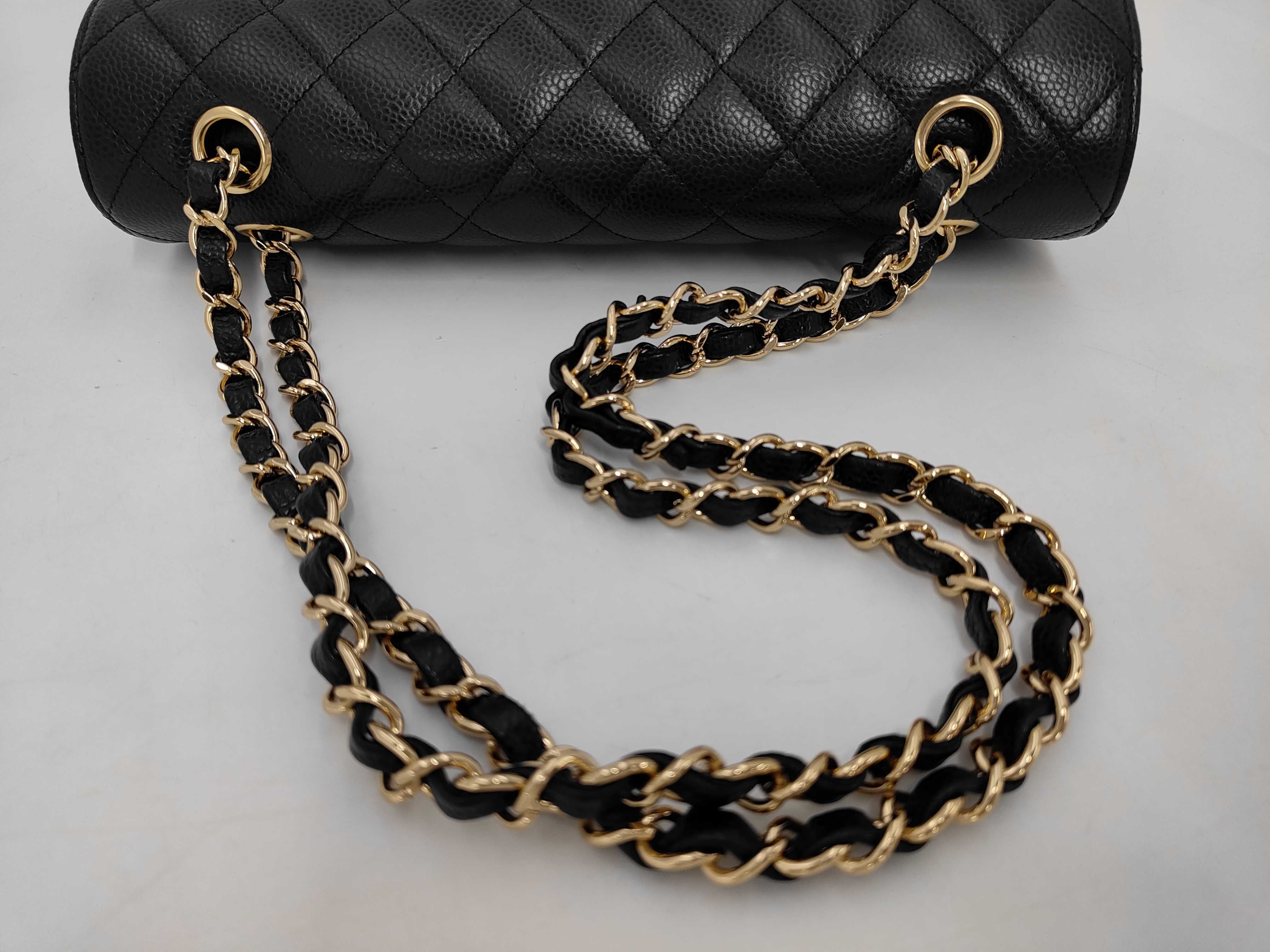 Matelassé 25 Caviar Double Flap Double Chain Shoulder Bag — view 5