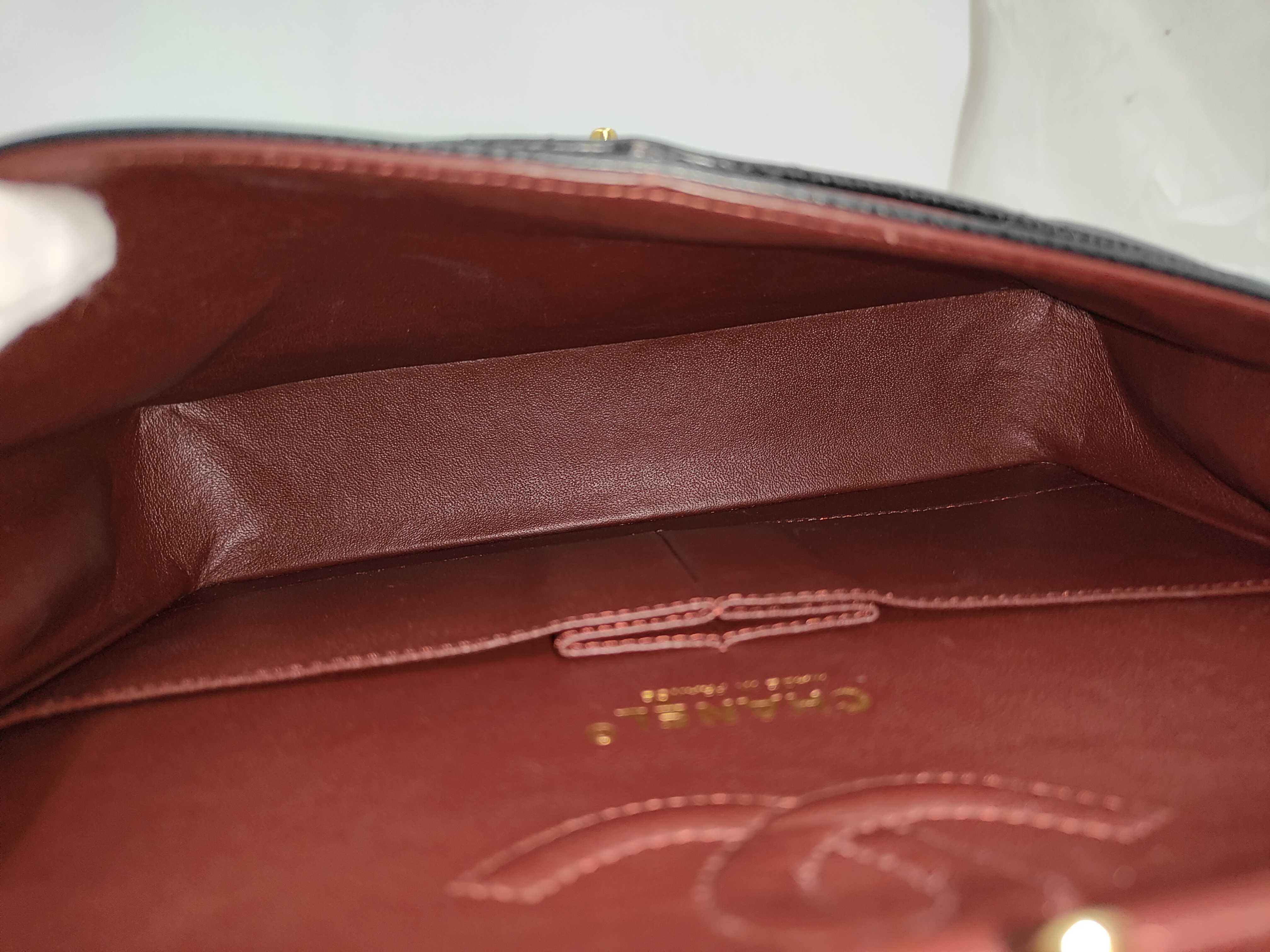 Matelassé 25 Caviar Double Flap Double Chain Shoulder Bag — view 9