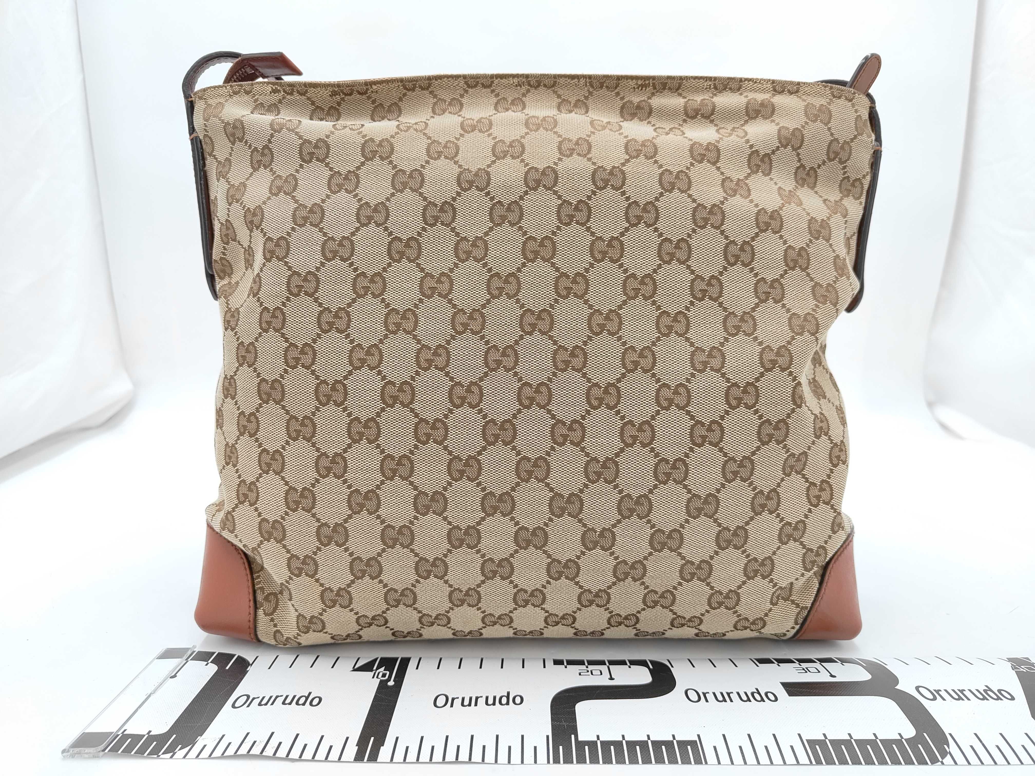 GG Canvas Web Crossbody Messenger Bag (Shoulder Bag) — view 2