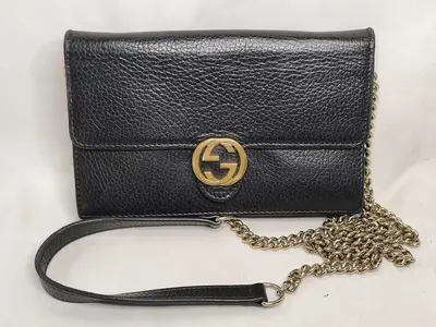 Interlocking G Chain Wallet Shoulder Bag