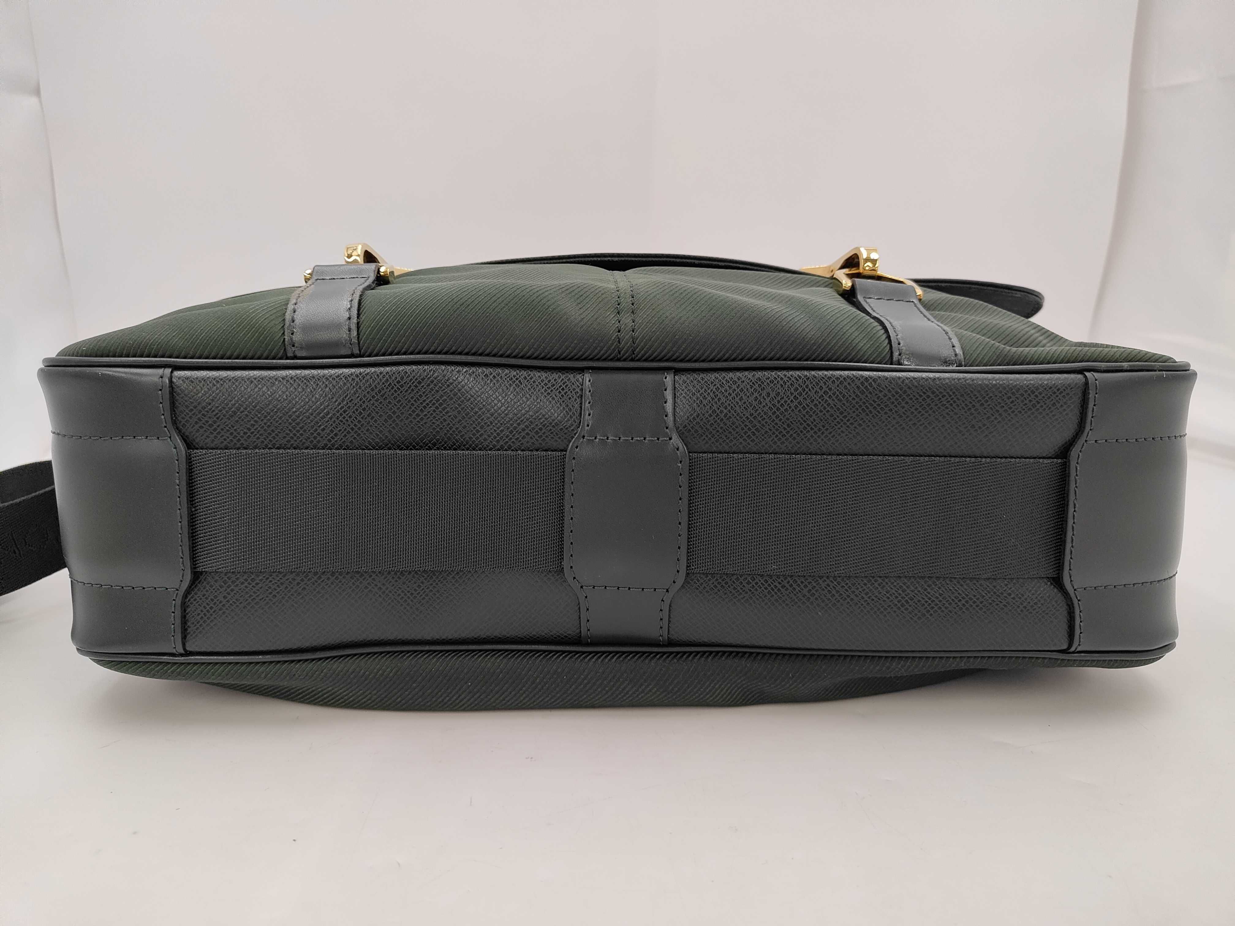 Taiga M30164 Delsu Shoulder Bag — view 4