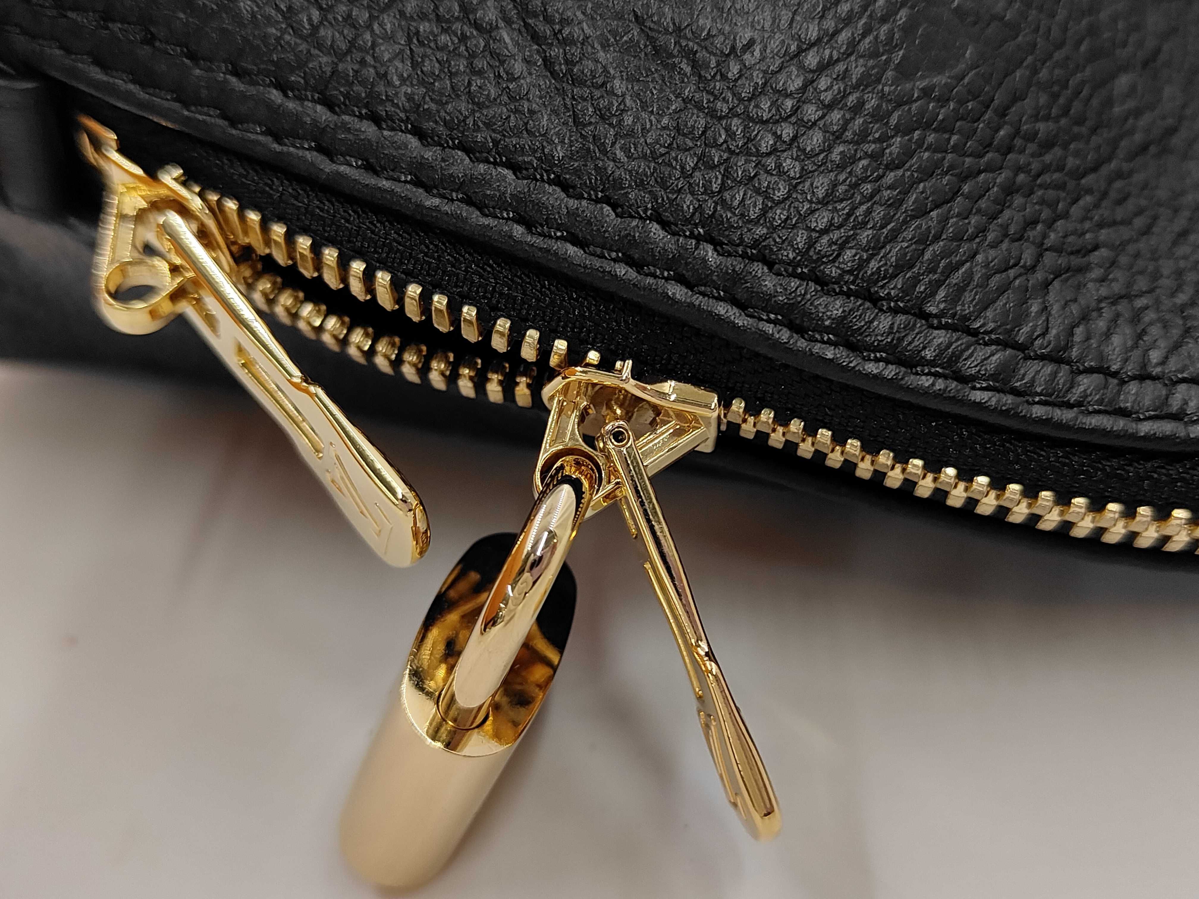 Alma PM M26489 Shoulder Bag — view 8