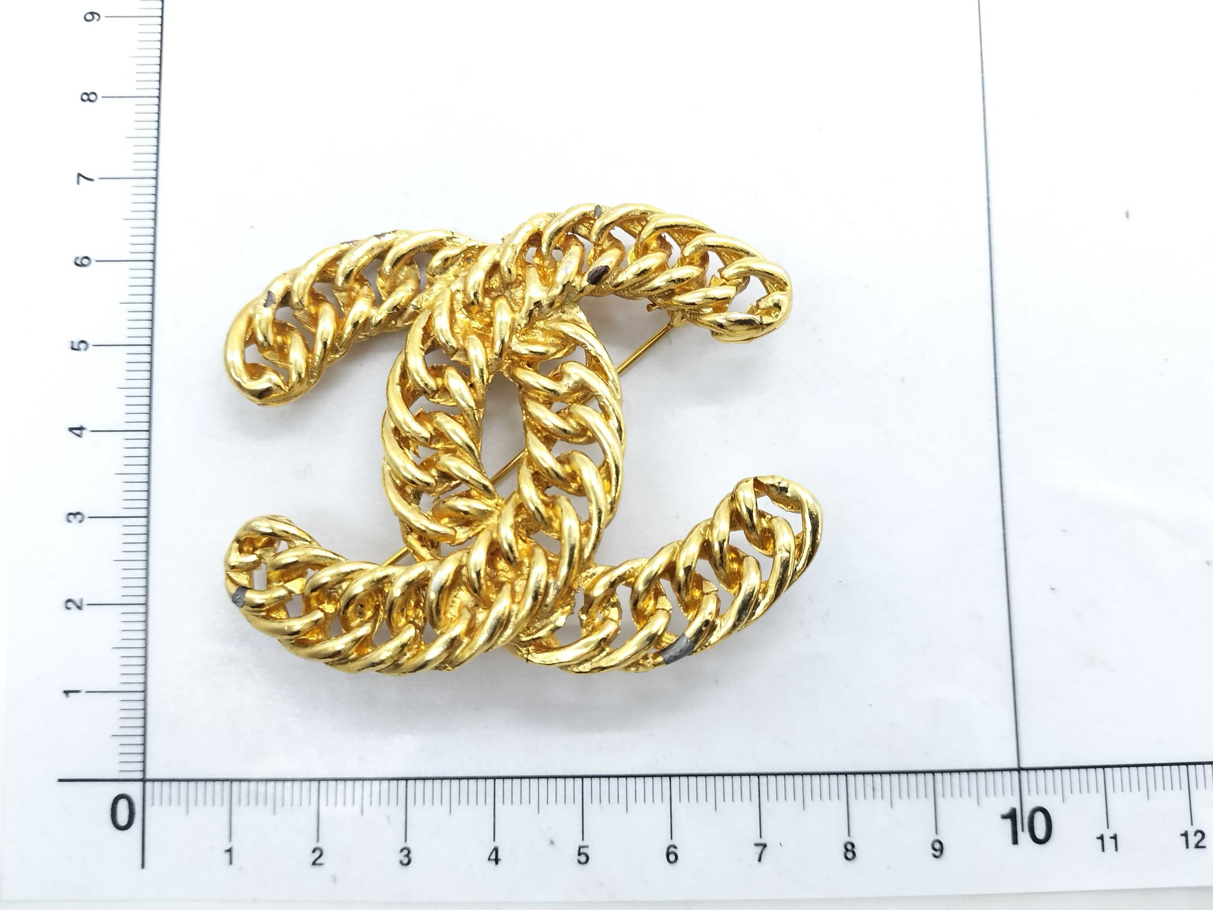 1107 Large Coco Brooch — view 6