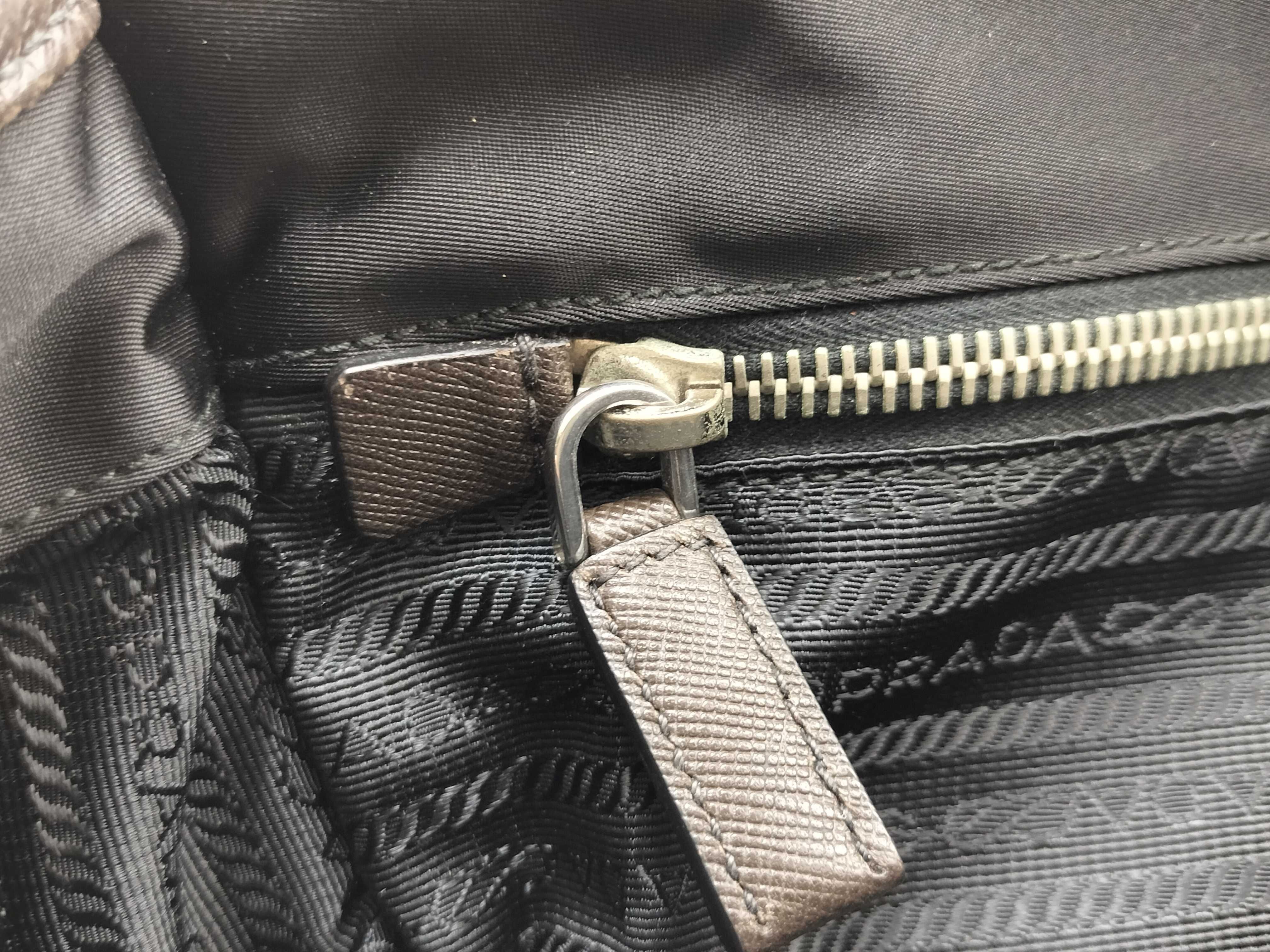 Nylon Prada Current Shoulder Bag Messenger Bag Triangle Logo Shoulder Bag — view 14