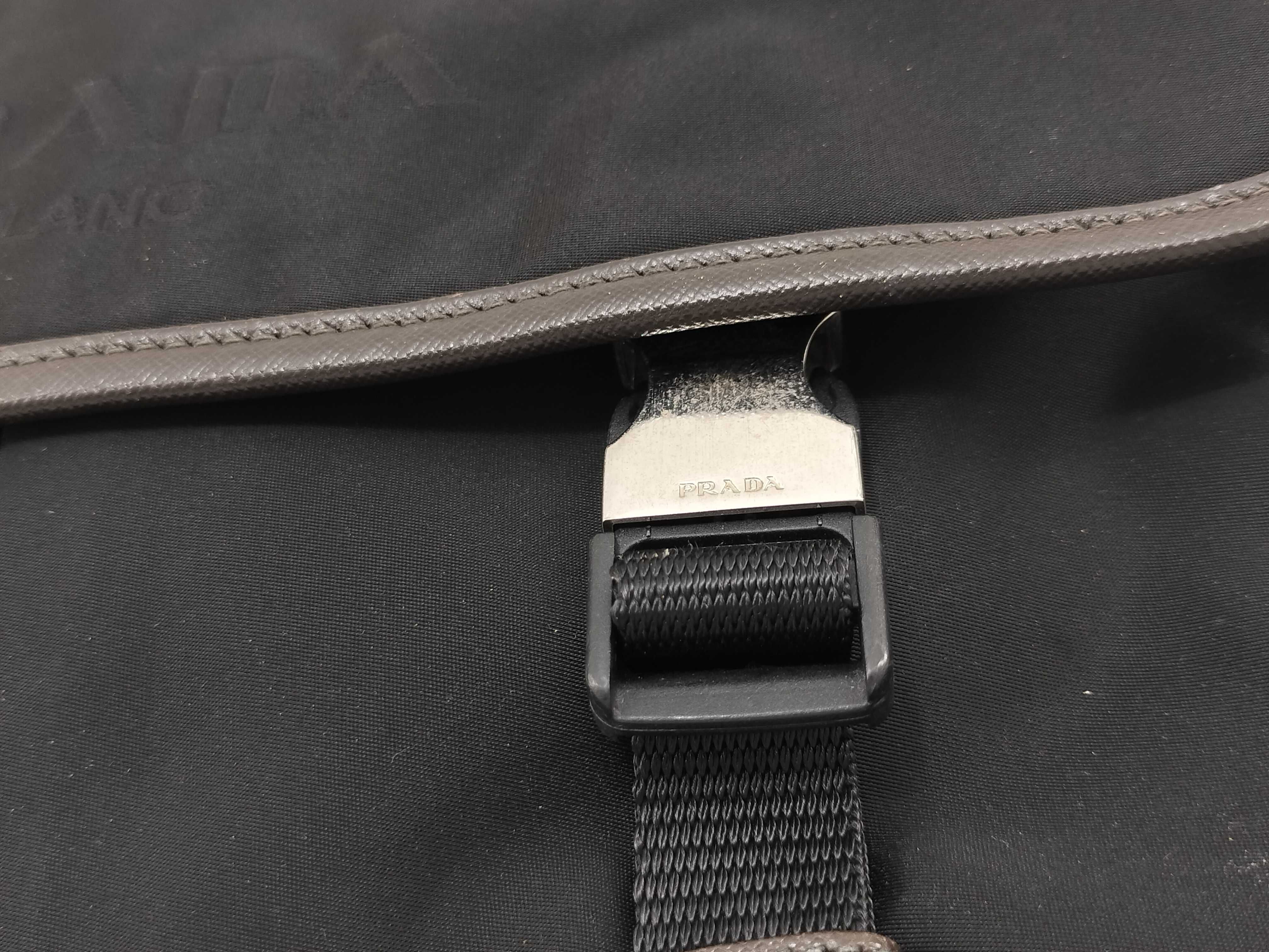 Nylon Prada Current Shoulder Bag Messenger Bag Triangle Logo Shoulder Bag — view 9